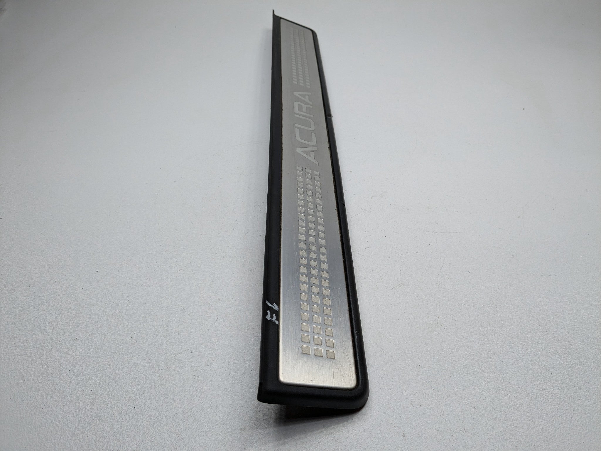 2004 - 2006 ACURA TL OEM DOOR TRIM PANEL SILL PLATE FRONT LEFT DRIVER SIDE