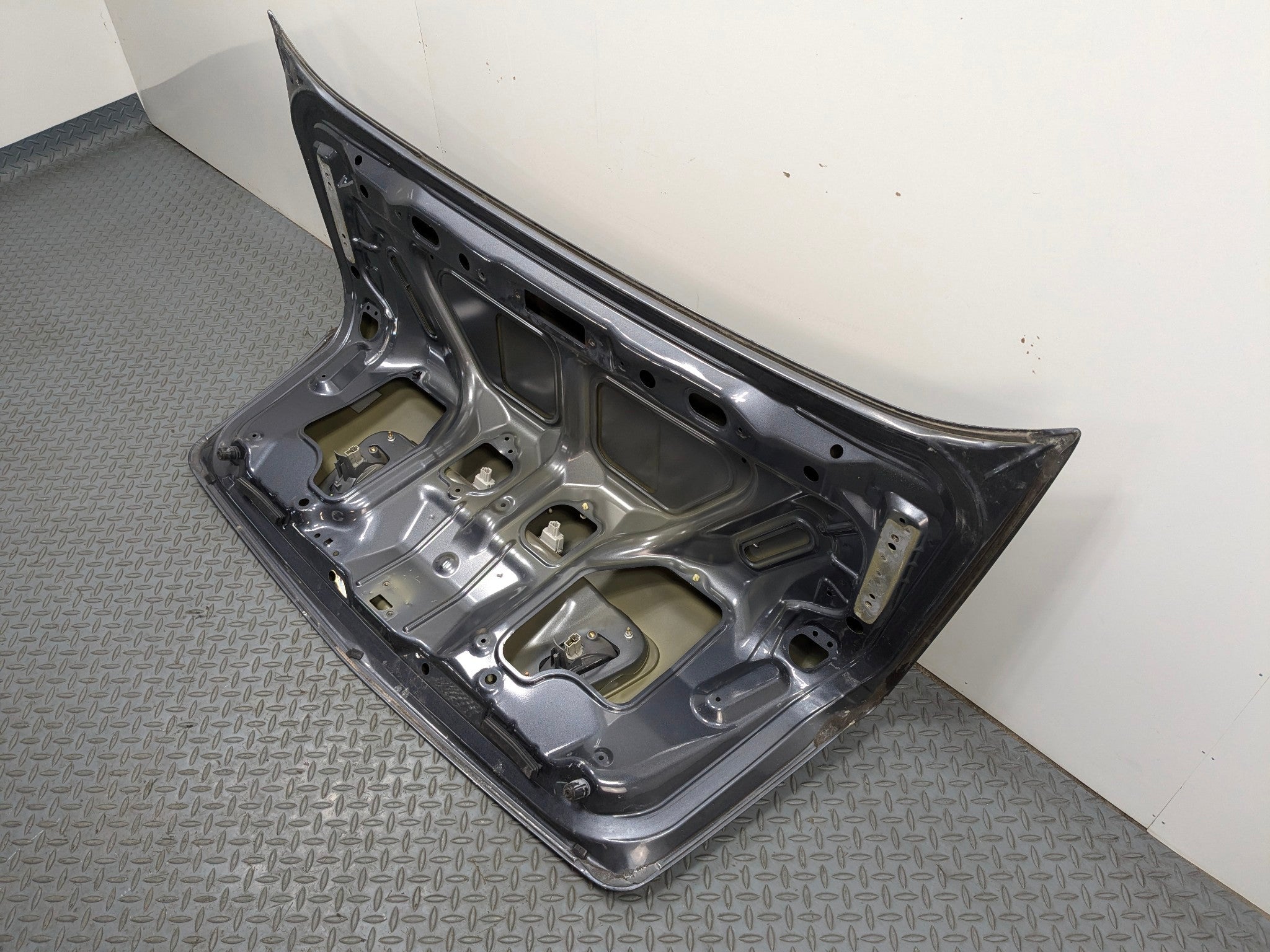 2004 - 2006 ACURA TL OEM REAR TRUNK DOOR DECKLID SHELL PANEL ANTHRACITE METALLIC