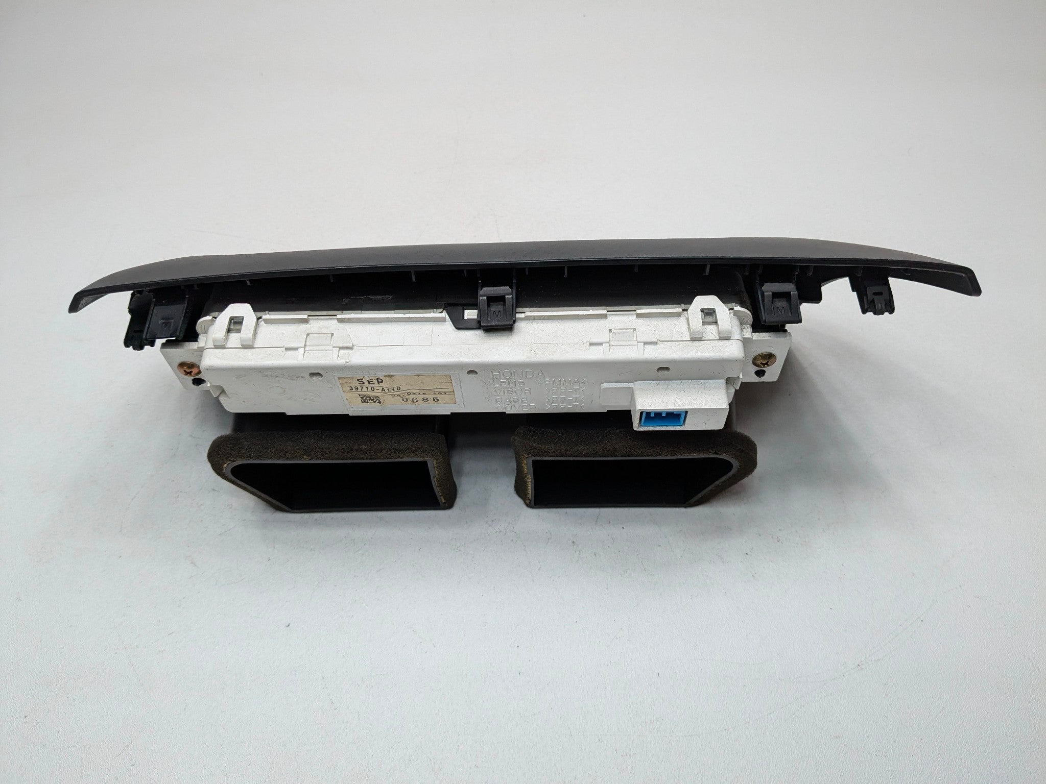 2004 - 2006 ACURA TL OEM DASH HEATER AC VENT GRILLE FRONT CENTER SIDE