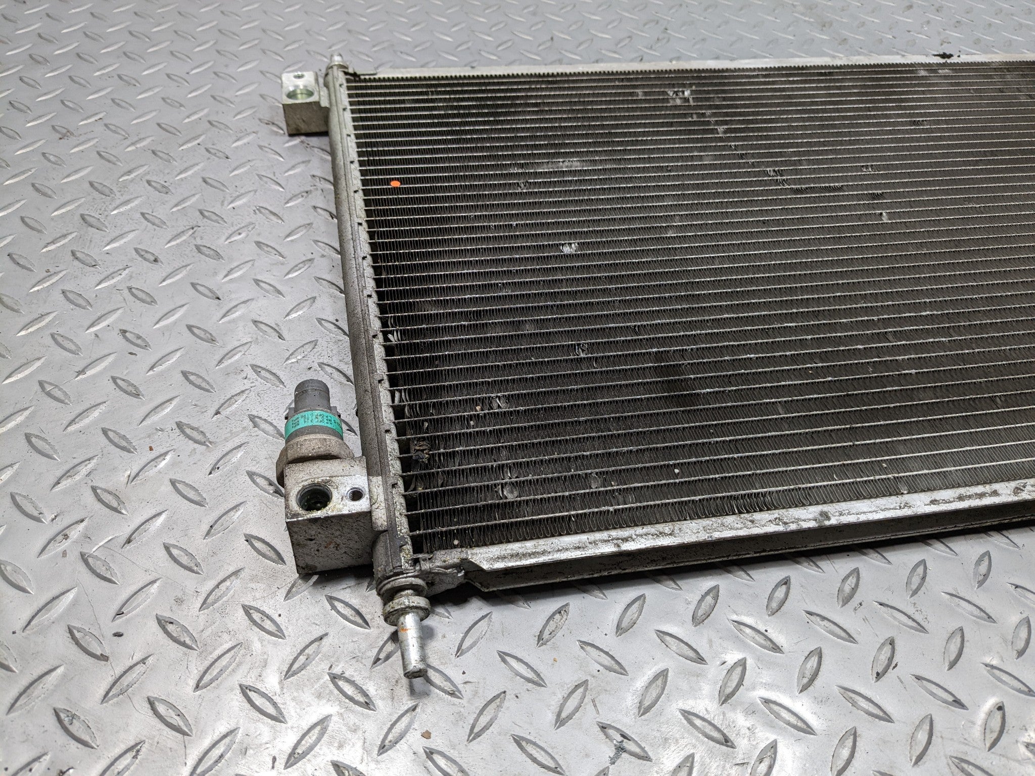 2004 - 2006 ACURA TL OEM AIR CONDITIONING CONDENSER RADIATOR ASSEMBLY