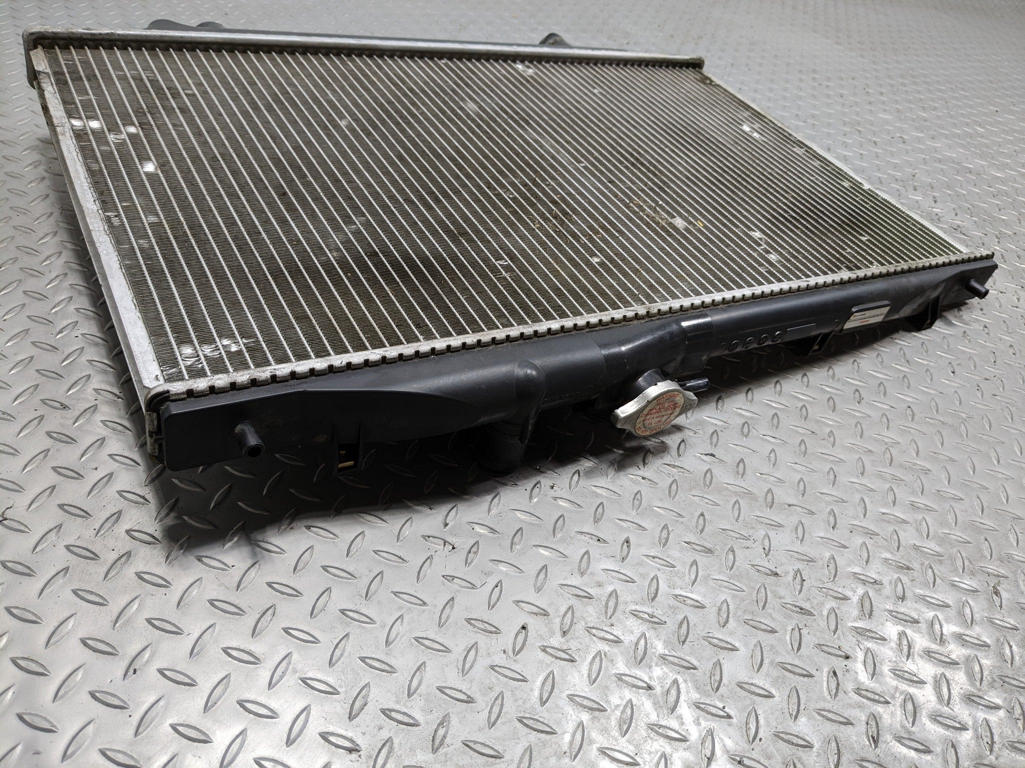 2004 - 2006 ACURA TL OEM ENGINE RADIATOR MOTOR COOLING ASSEMBLY