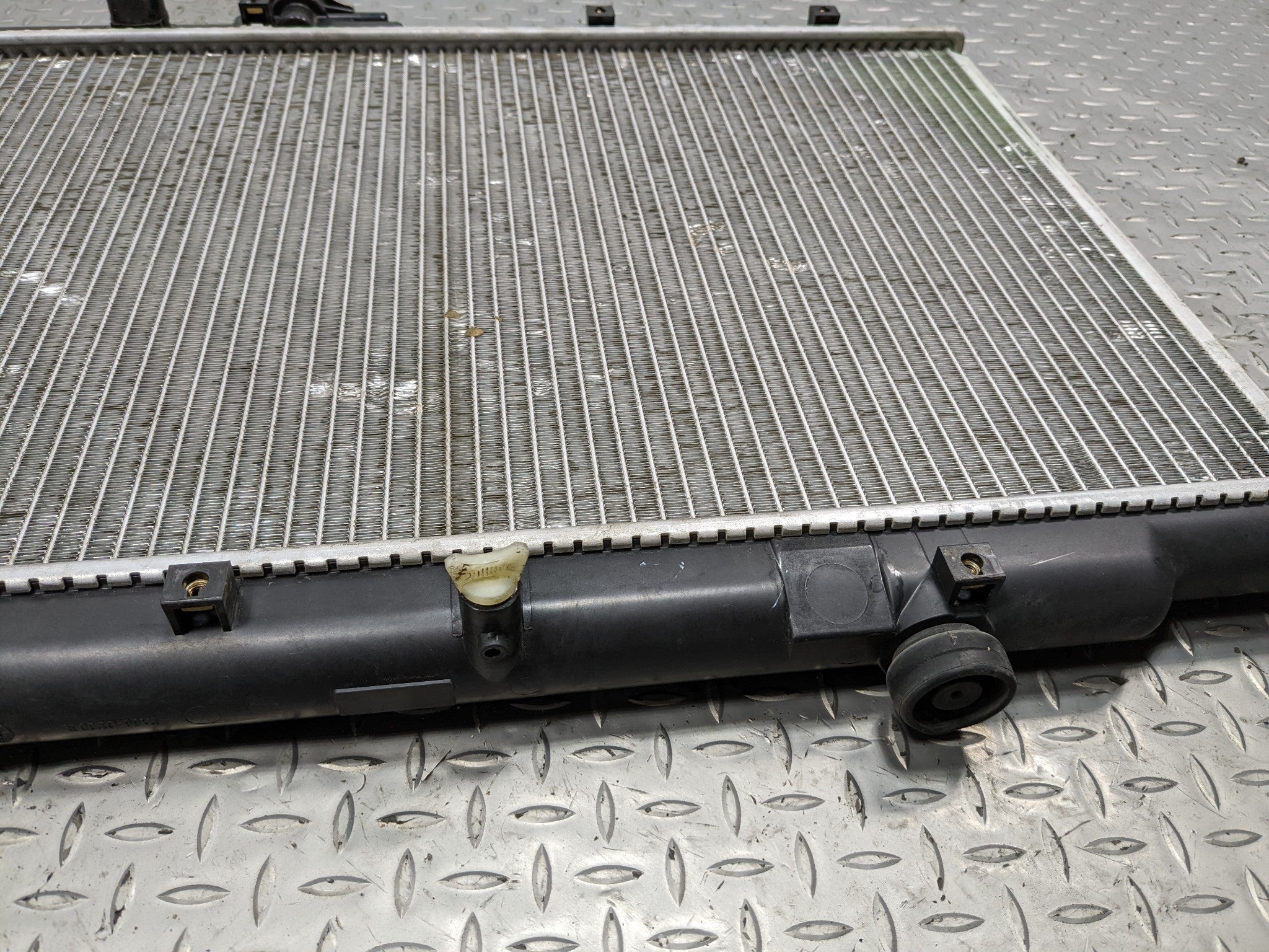 2004 - 2006 ACURA TL OEM ENGINE RADIATOR MOTOR COOLING ASSEMBLY
