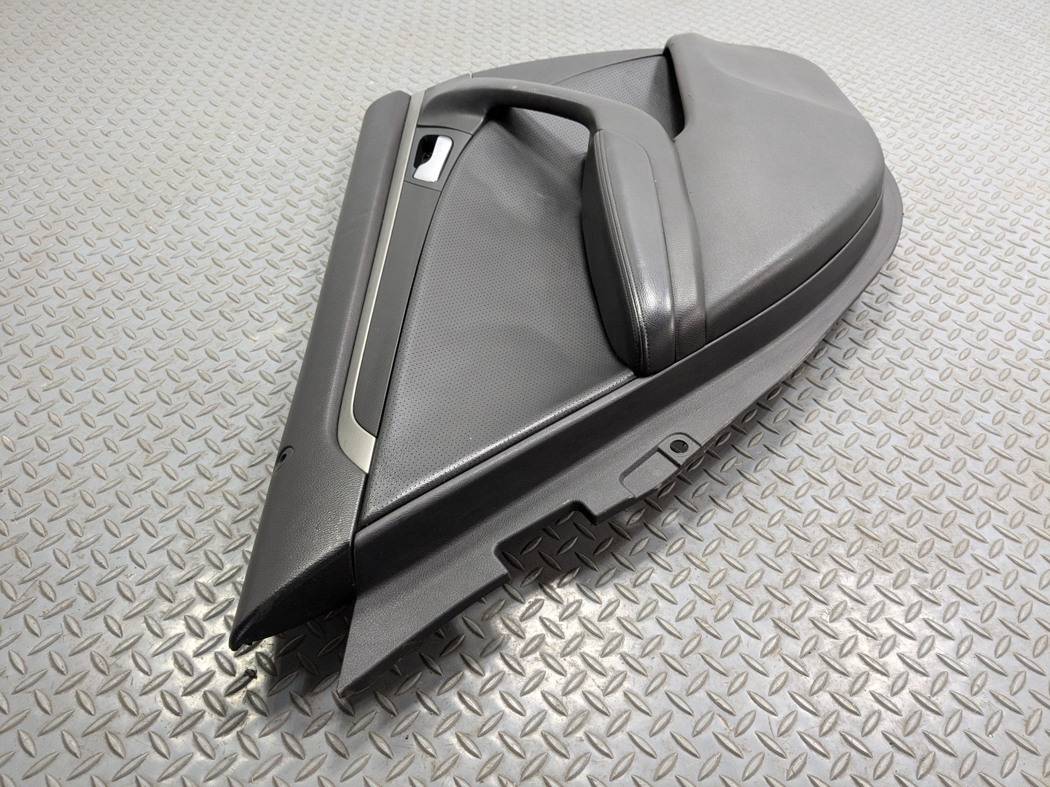 2004 - 2006 ACURA TL OEM INTERIOR DOOR TRIM PANEL REAR LEFT DRIVER SIDE