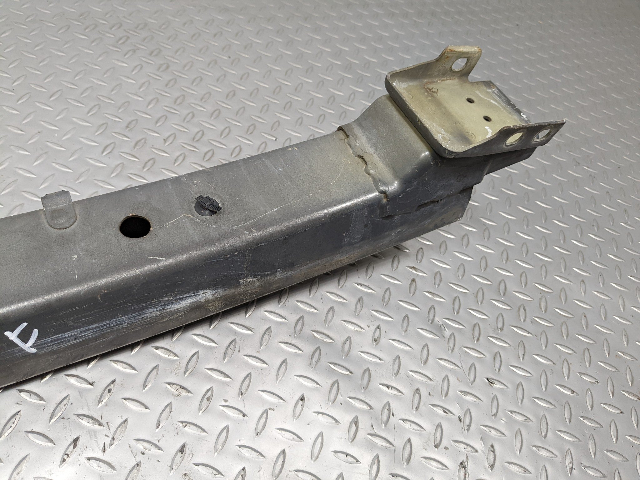 2004 - 2006 ACURA TL OEM FRONT BUMPER REINFORCEMENT SUPPORT IMPACT BAR