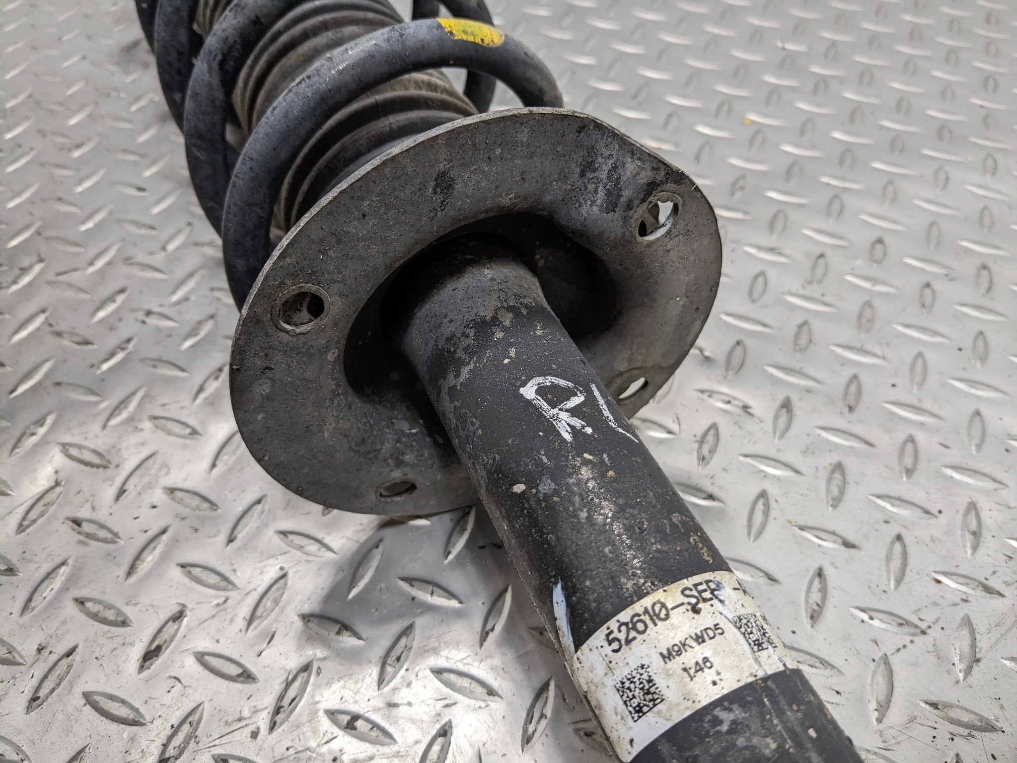 2004 - 2006 ACURA TL OEM SHOCK STRUT COIL SPRING SUSPENSION REAR LEFT SIDE