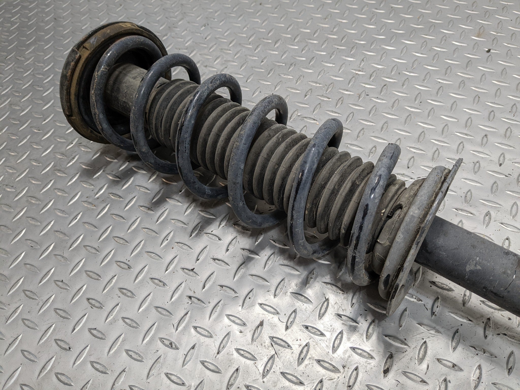 2004 - 2006 ACURA TL OEM SHOCK STRUT COIL SPRING SUSPENSION REAR LEFT SIDE
