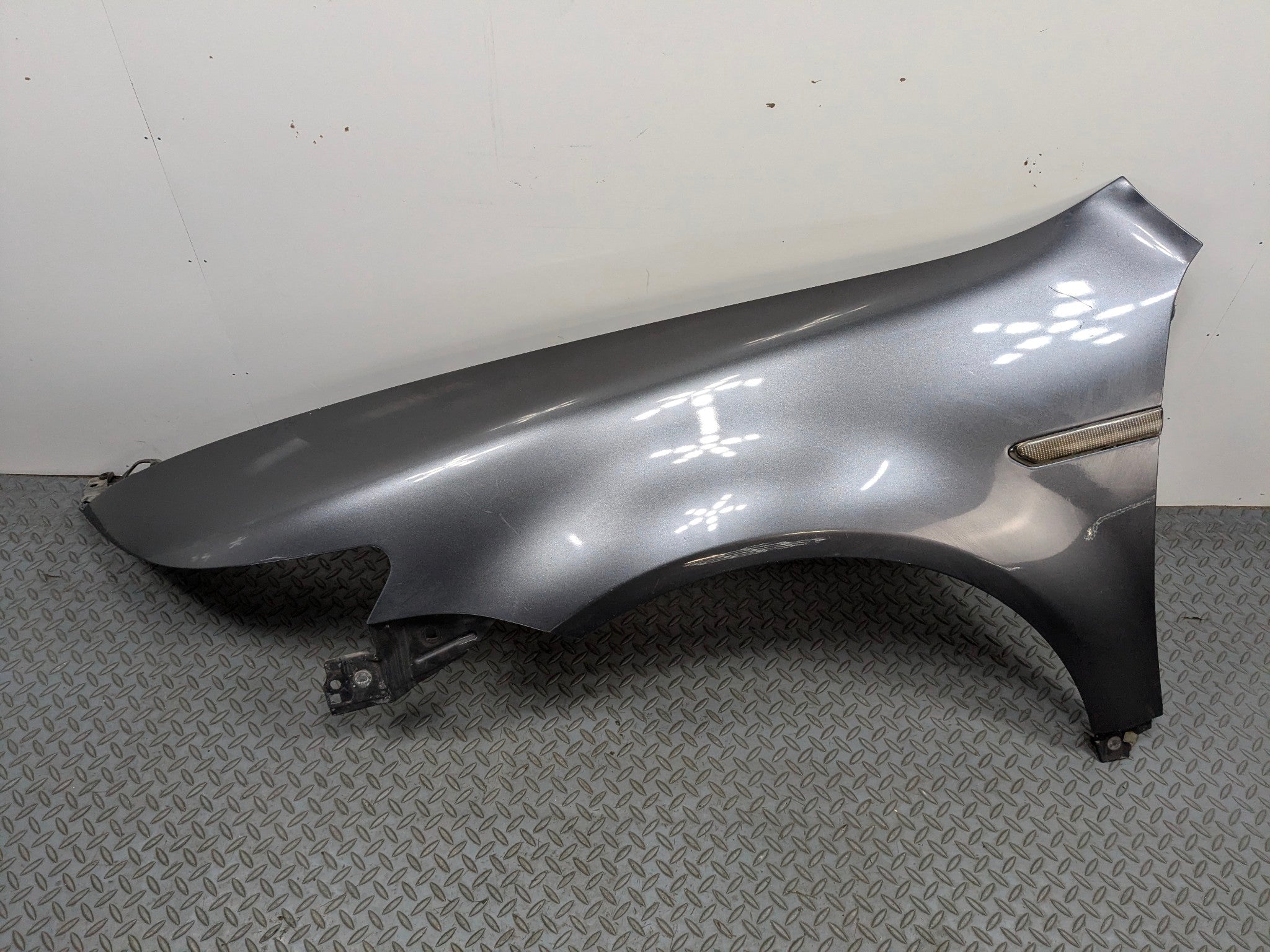 2004 - 2006 ACURA TL OEM FENDER COVER PANEL FRONT LEFT DRIVER SIDE