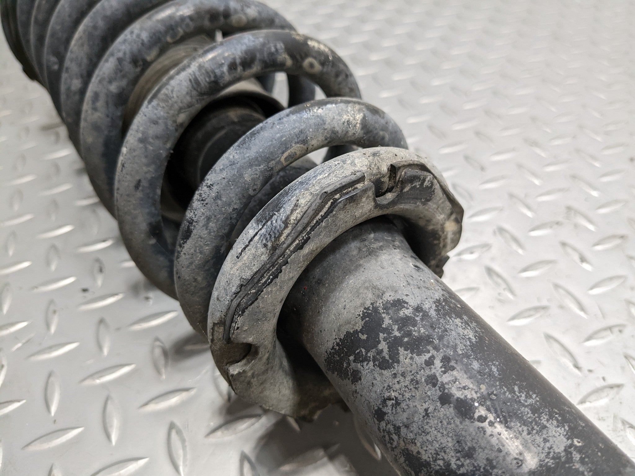 2004 - 2006 ACURA TL OEM SHOCK STRUT COIL SPRING SUSPENSION FRONT LEFT SIDE