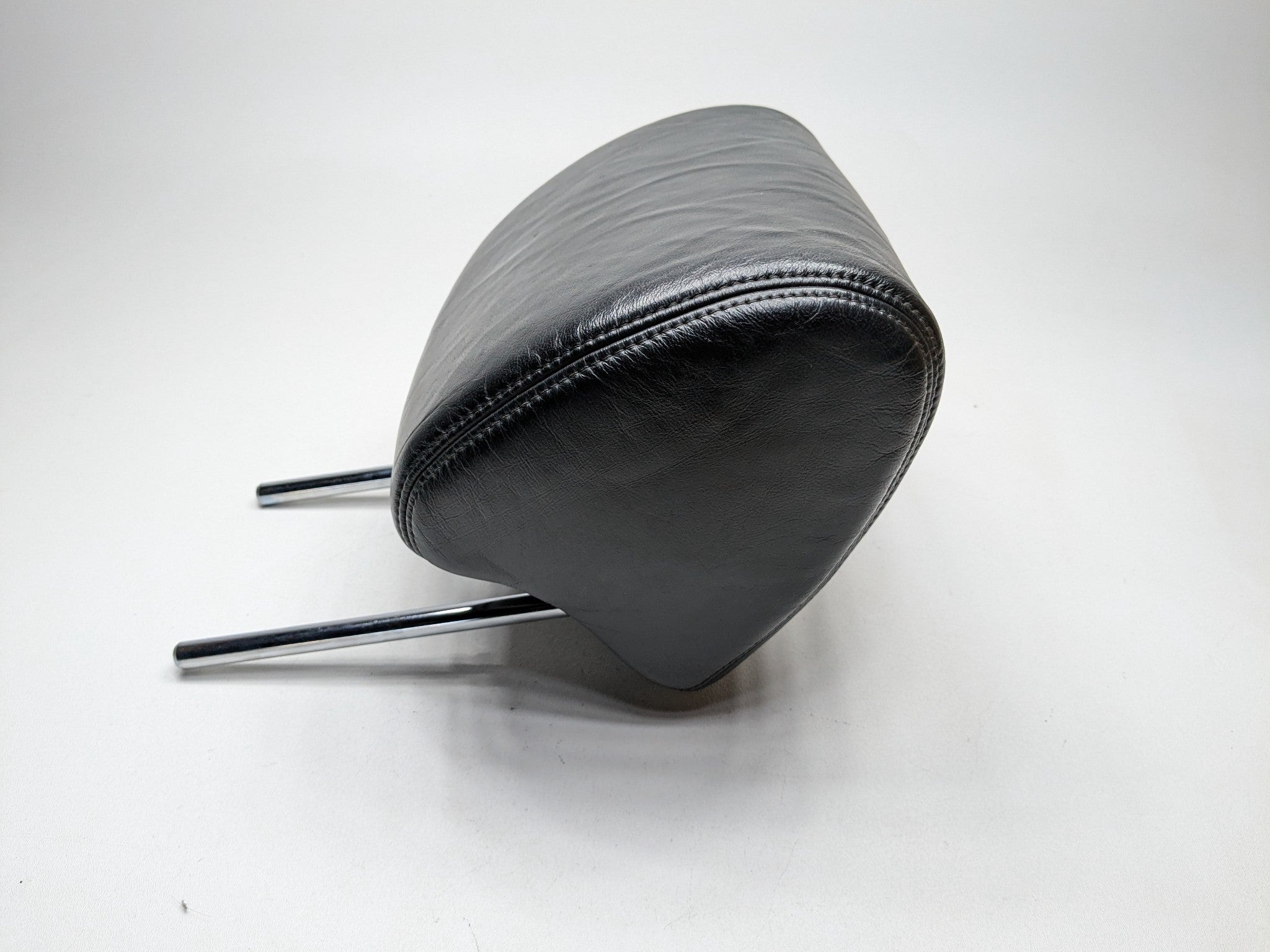 2004 - 2006 ACURA TL OEM HEADREST FRONT LEFT DRIVER SIDE LEATHER BLACK