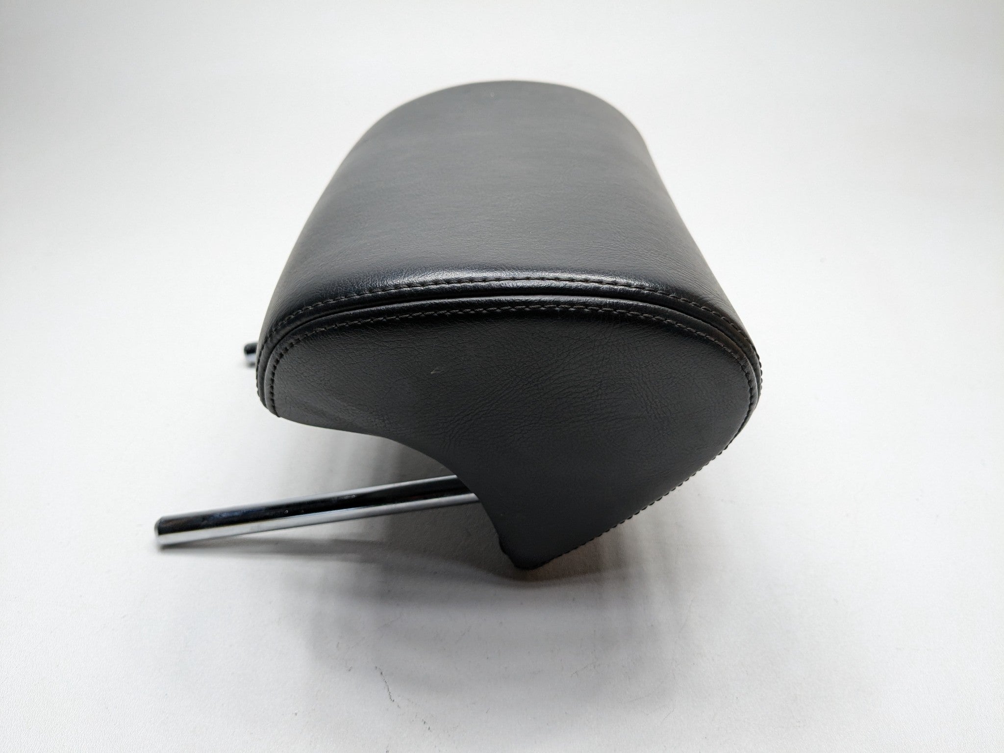 2004 - 2006 ACURA TL OEM HEADREST REAR LEFT DRIVER SIDE LEATHER BLACK