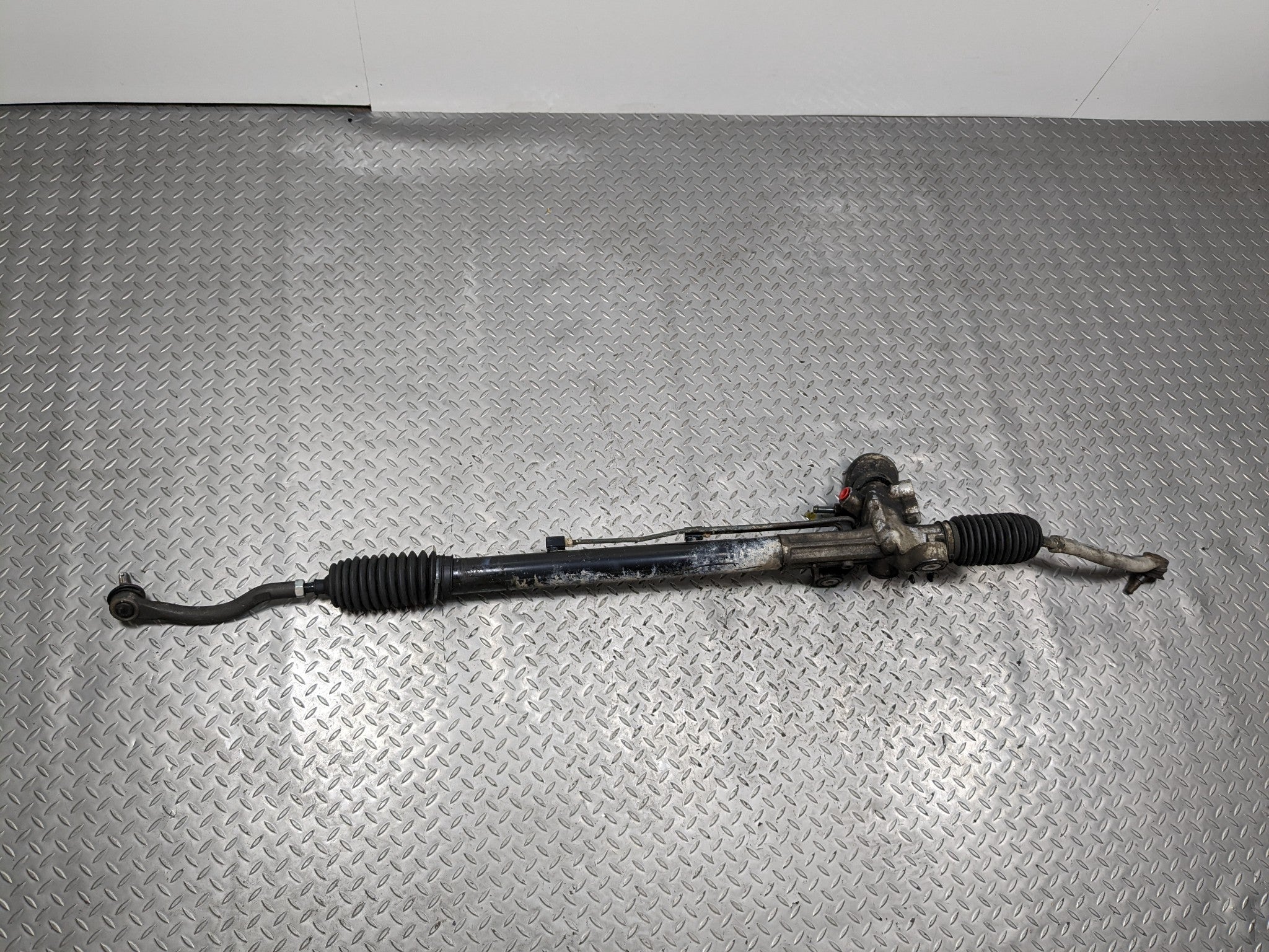 2004 - 2006 ACURA TL OEM POWER STEERING GEAR RACK AND PINION ASSEMBLY
