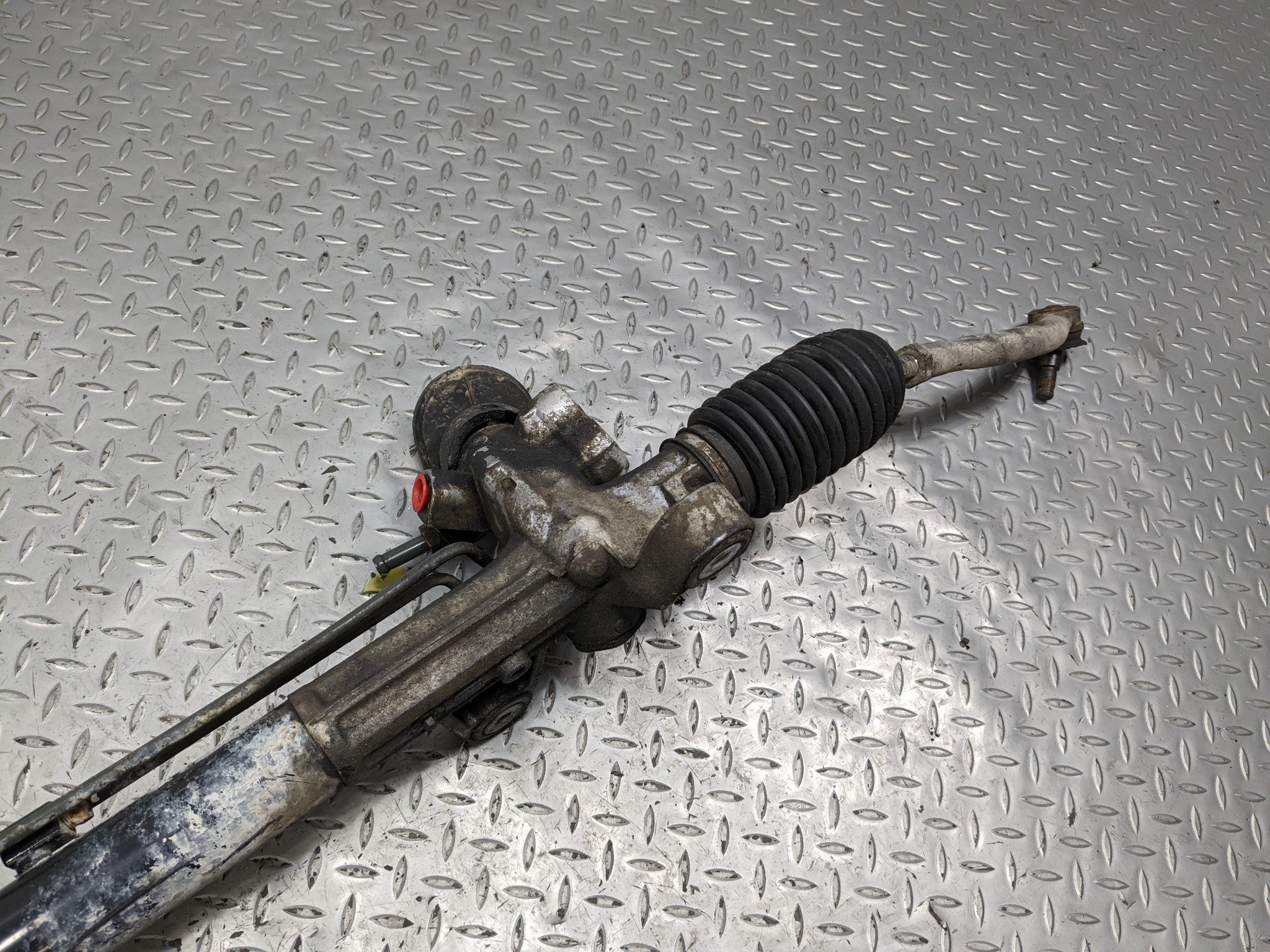 2004 - 2006 ACURA TL OEM POWER STEERING GEAR RACK AND PINION ASSEMBLY