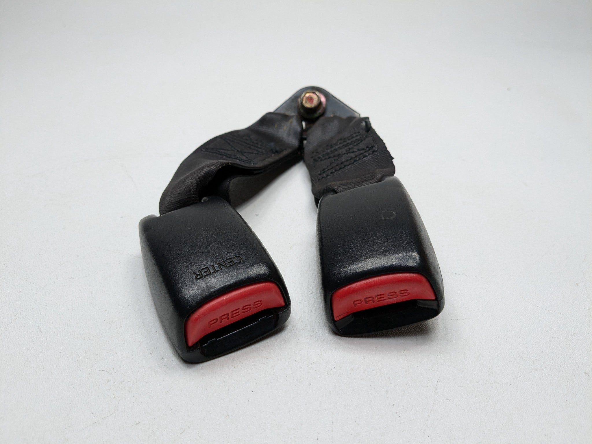 2004 - 2006 ACURA TL OEM SEAT BELT BUCKLE REAR LEFT DRIVER SIDE  BLACK