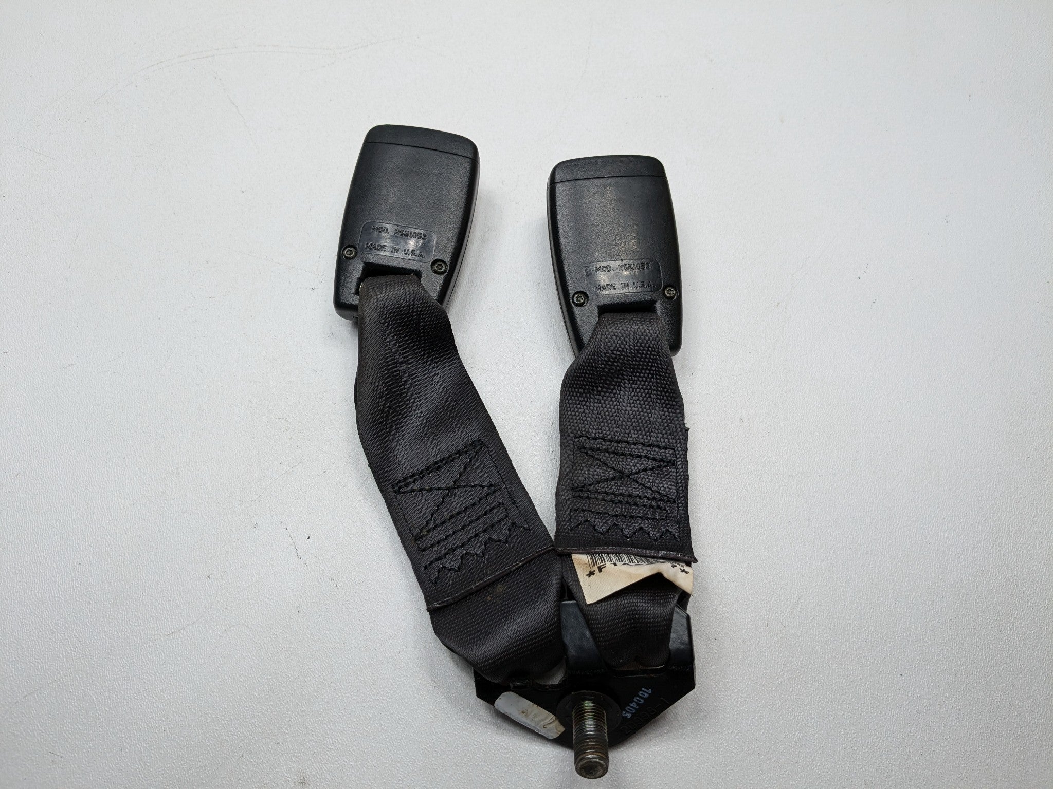 2004 - 2006 ACURA TL OEM SEAT BELT BUCKLE REAR LEFT DRIVER SIDE  BLACK