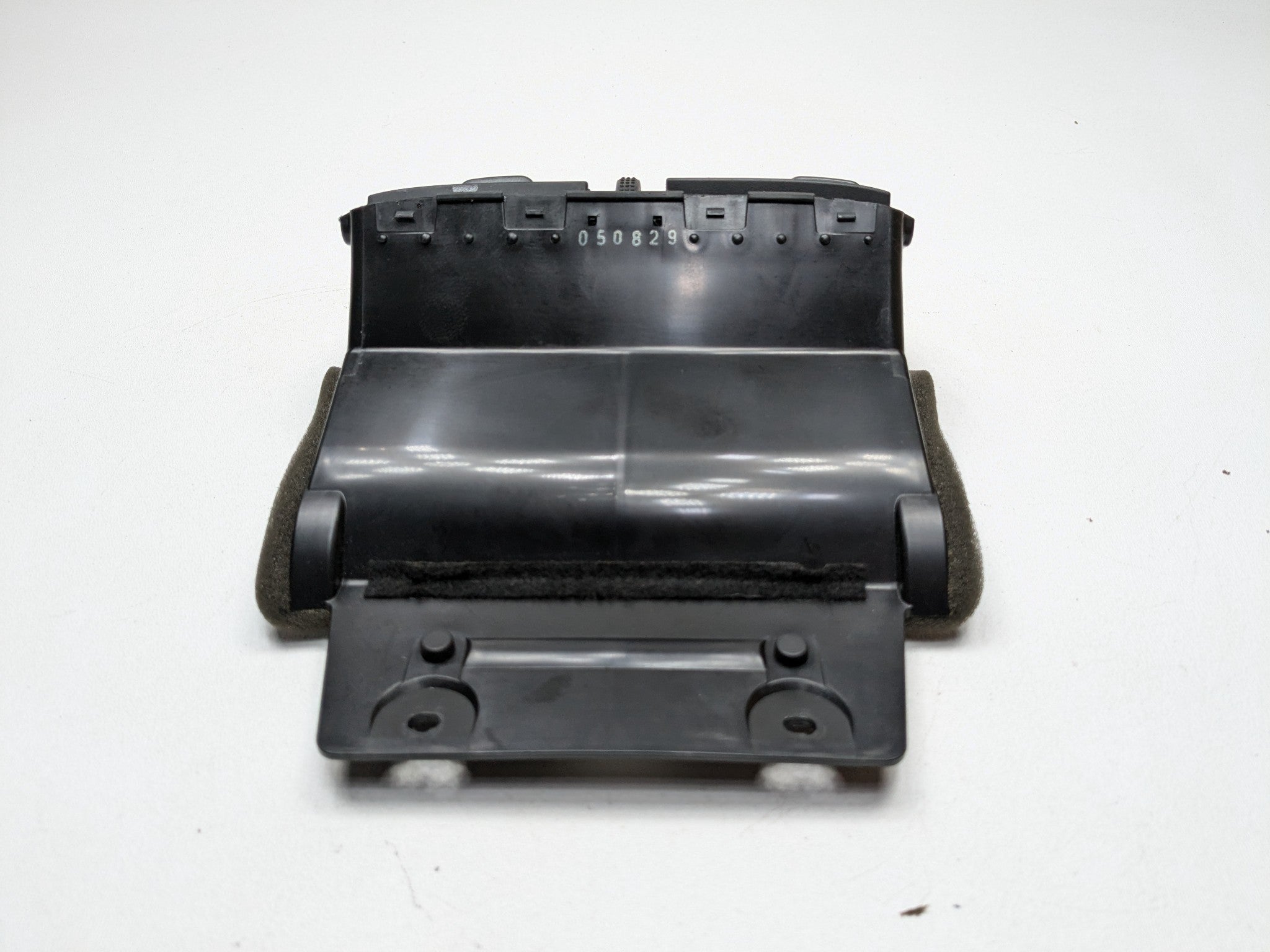 2004 - 2006 ACURA TL OEM AC HEATER AIR VENT GRILLE REAR CENTER CONSOLE