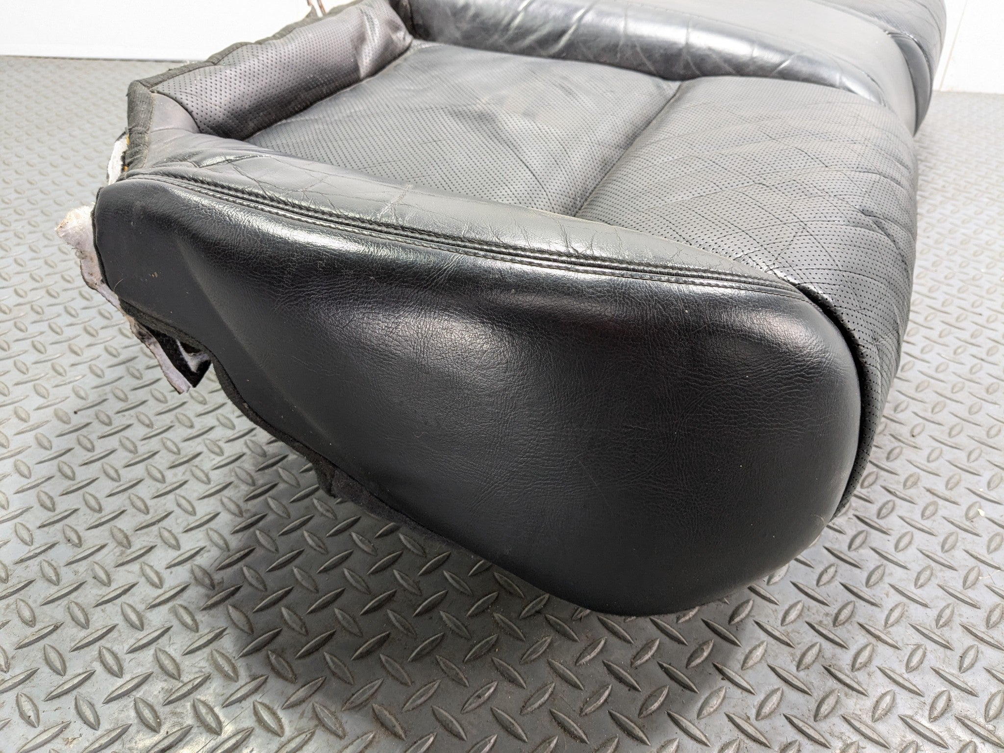 2004 - 2006 ACURA TL OEM LOWER SEAT CUSHION REAR BACK LEATHER BLACK