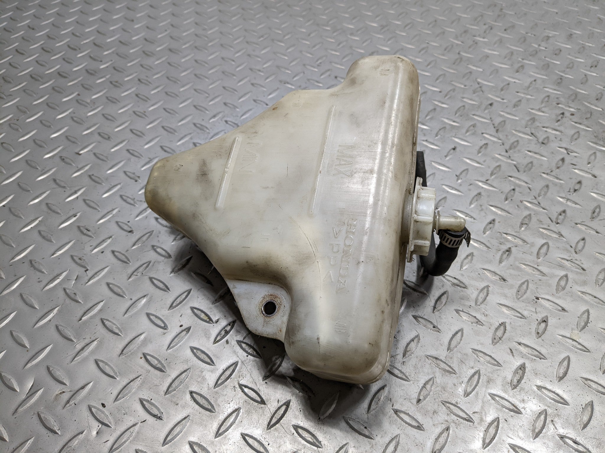 2004 - 2006 ACURA TL OEM RADIATOR COOLANT RESERVOIR OVERFLOW BOTTLE TANK