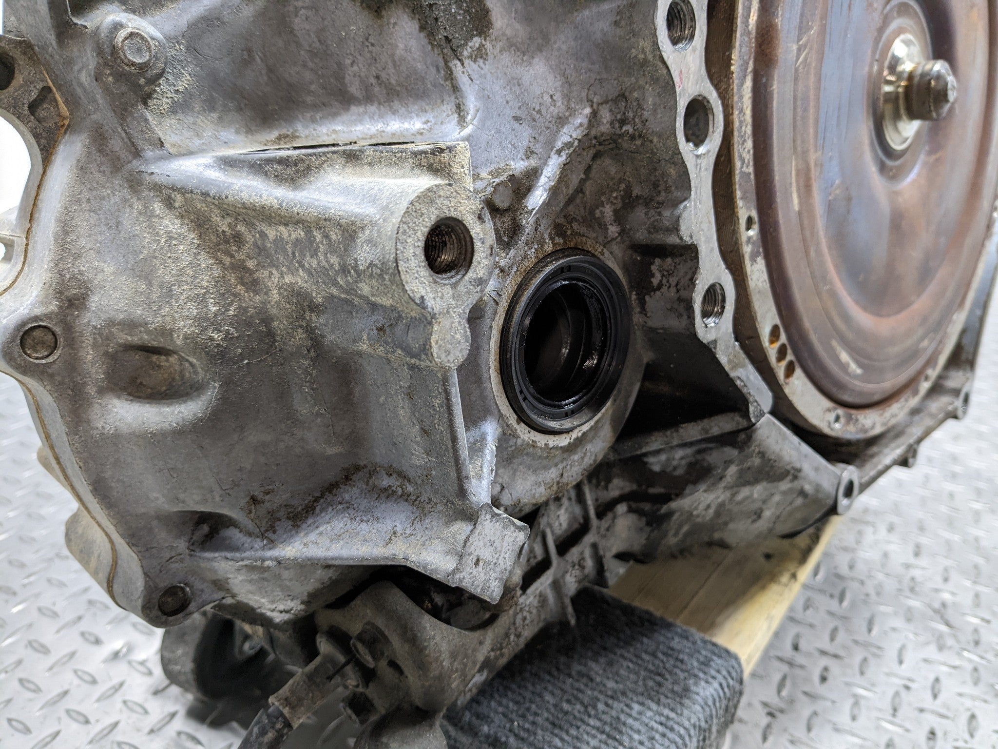 2004 - 2006 ACURA TL OEM 3.2L 5 SPEED AUTOMATIC TRANSMISSION ASSEMBLY