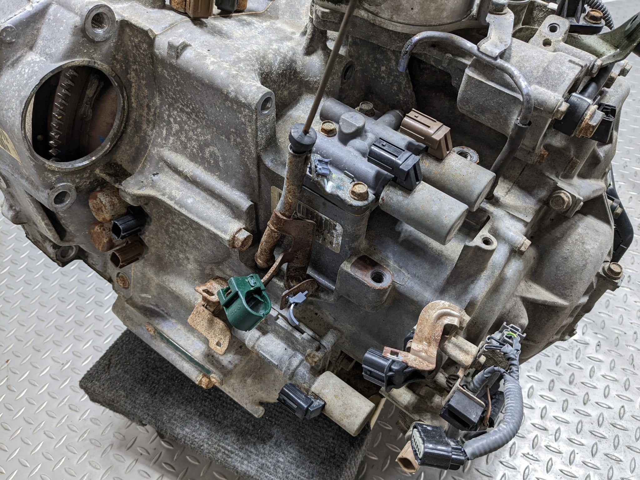 2004 - 2006 ACURA TL OEM 3.2L 5 SPEED AUTOMATIC TRANSMISSION ASSEMBLY