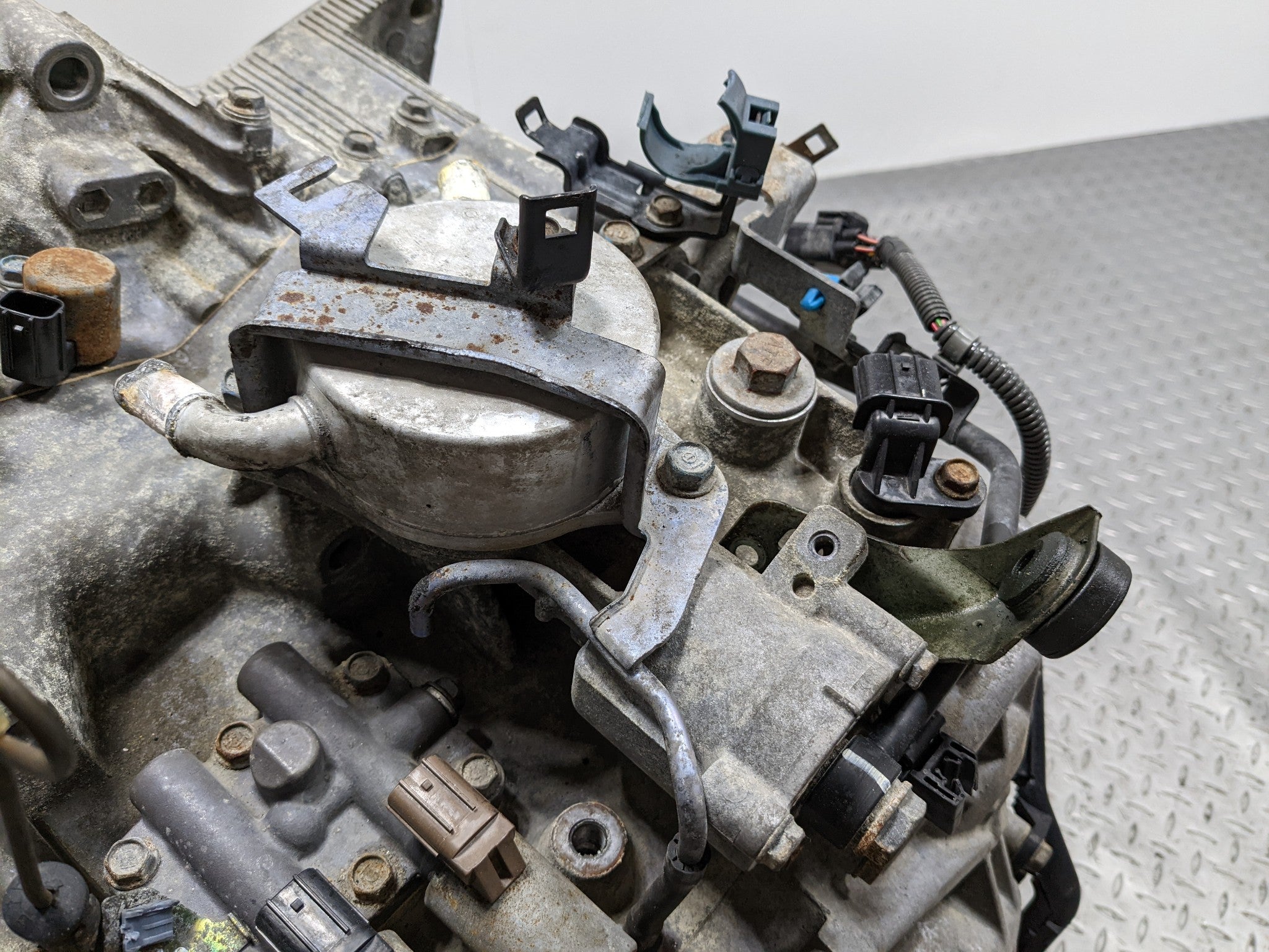 2004 - 2006 ACURA TL OEM 3.2L 5 SPEED AUTOMATIC TRANSMISSION ASSEMBLY