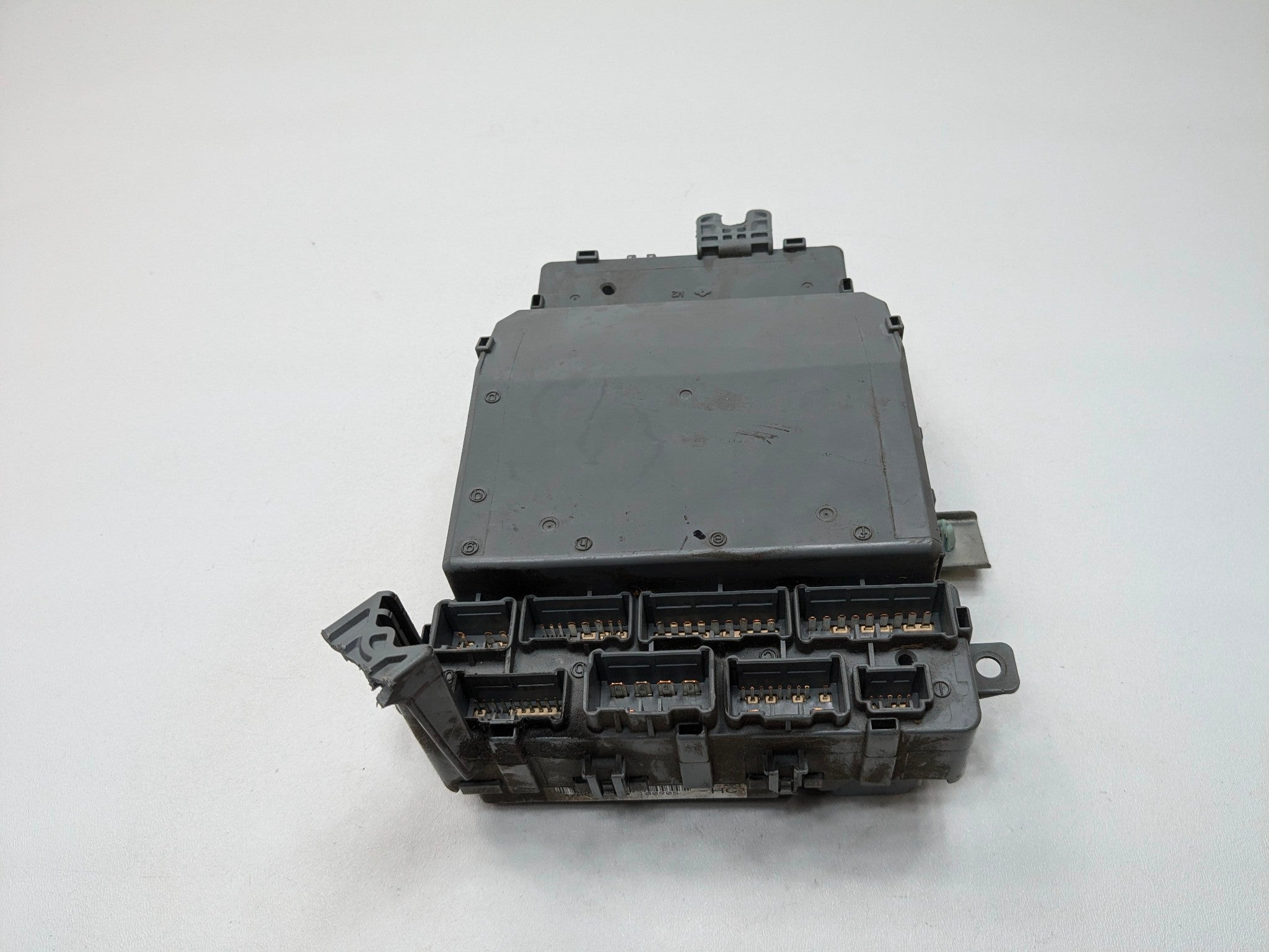 2004 - 2006 ACURA TL OEM CABIN FUSE BOX INTERIOR RELAY JUNCTION BLOCK PANEL