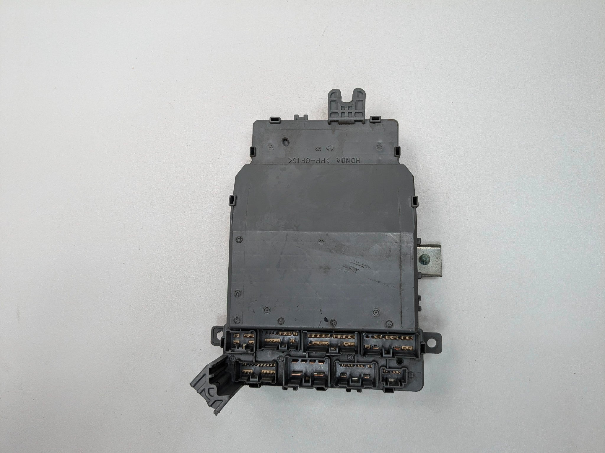 2004 - 2006 ACURA TL OEM CABIN FUSE BOX INTERIOR RELAY JUNCTION BLOCK PANEL