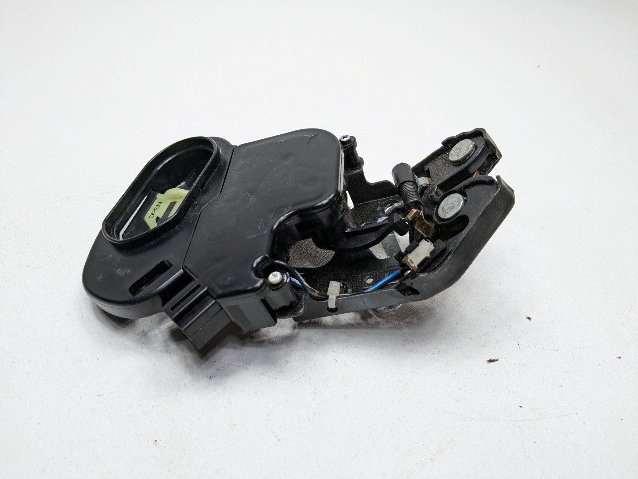 2004 - 2006 ACURA TL OEM REAR TRUNK HATCH LID LATCH LOCK RELEASE ACTUATOR