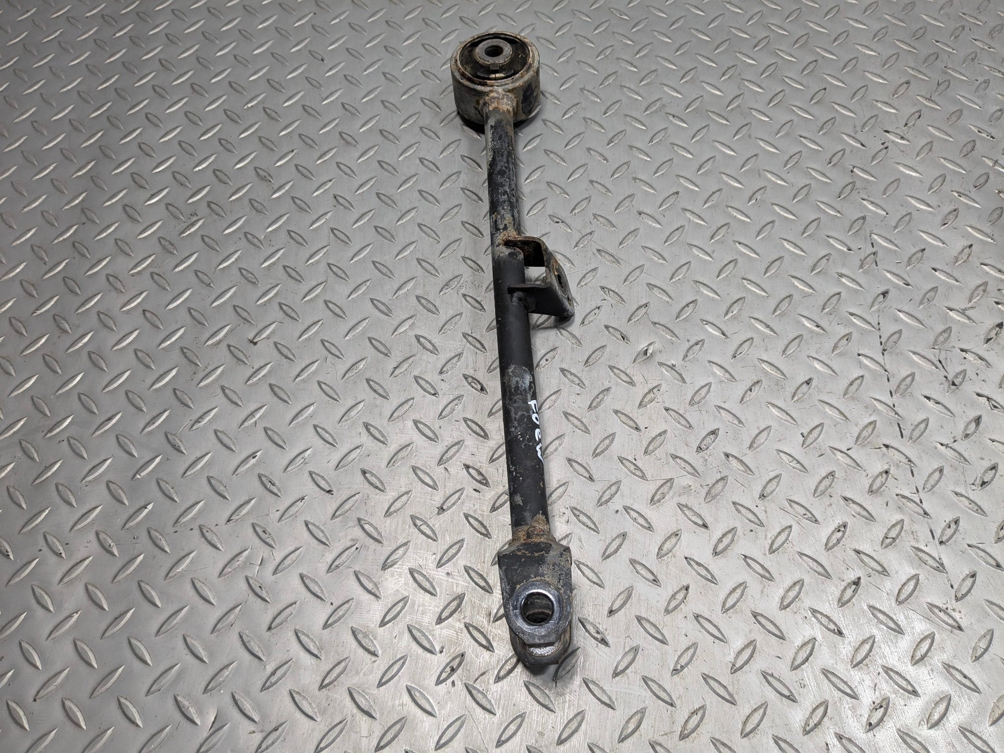 2004 - 2006 ACURA TL OEM LOWER CONTROL ARM REAR LEFT FORWARD DRIVER SIDE