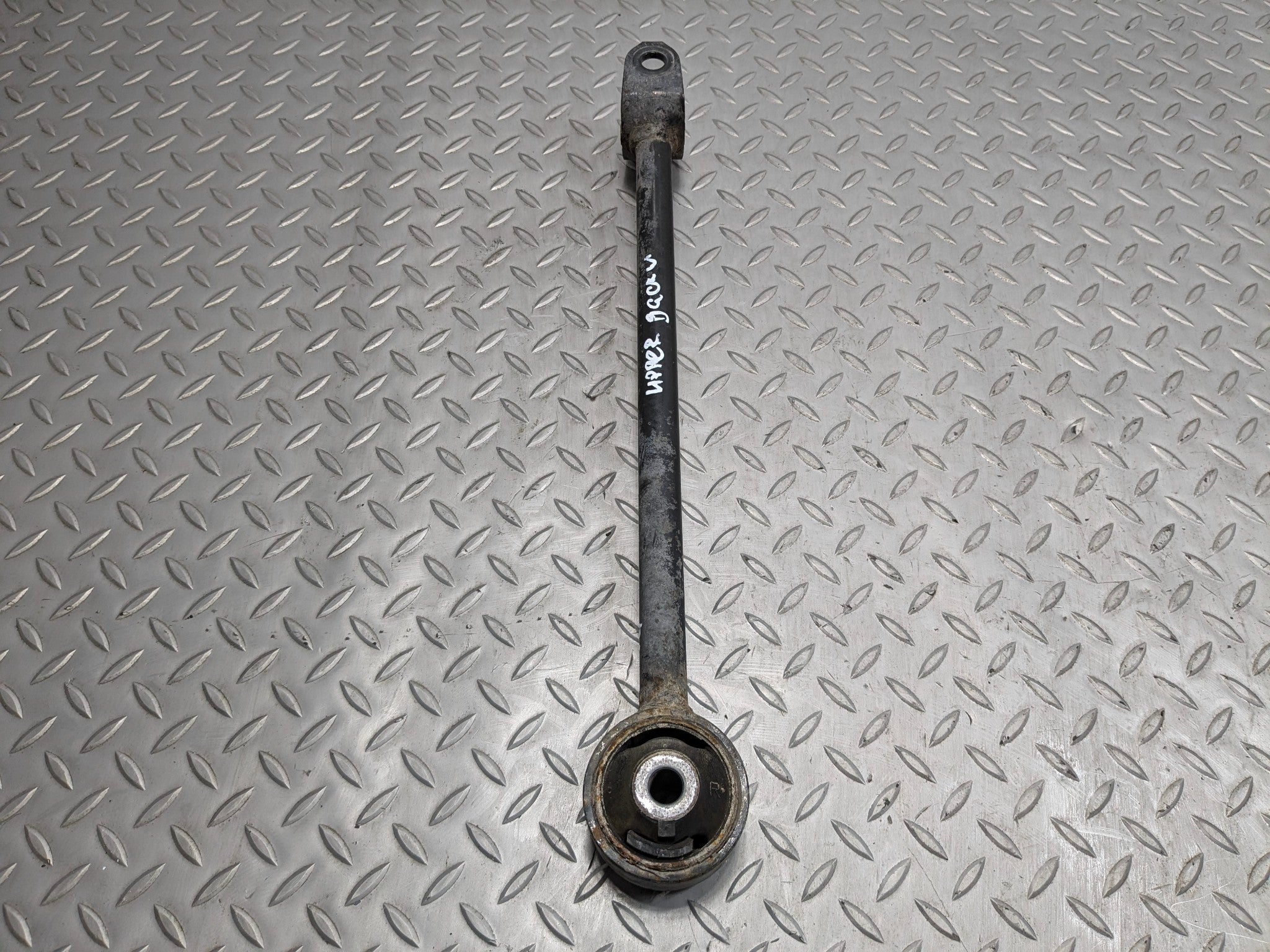 2004 - 2006 ACURA TL OEM BACKWARD UPPER CONTROL ARM REAR LEFT DRIVER SIDE