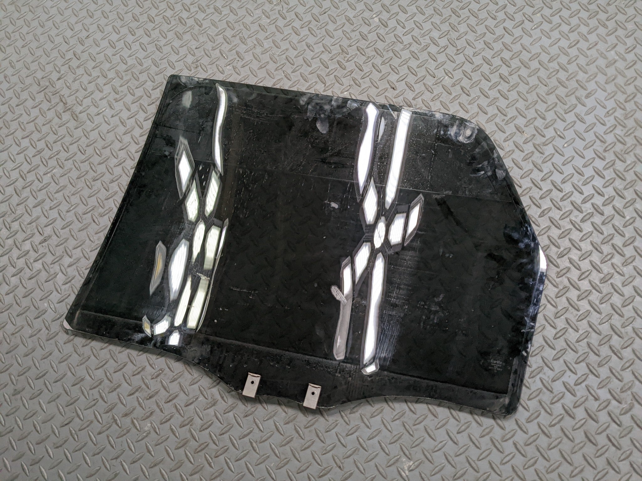 2008 - 2012 FORD ESCAPE OEM DOOR WINDOW GLASS REAR RIGHT PASSENGER SIDE