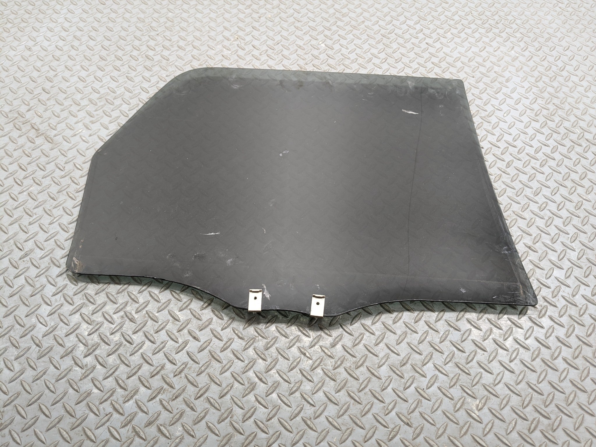 2008 - 2012 FORD ESCAPE OEM DOOR WINDOW GLASS REAR LEFT DRIVER SIDE