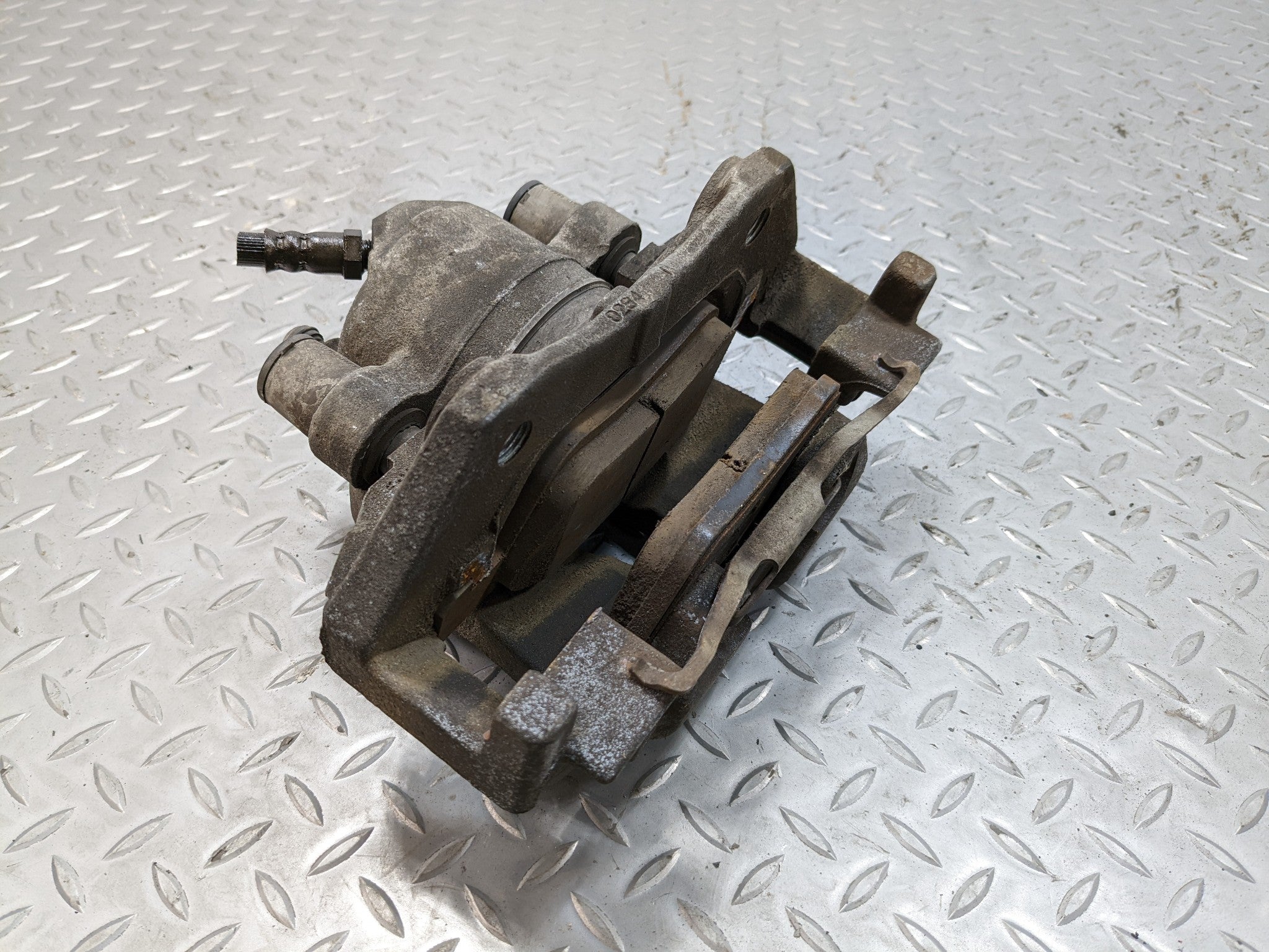 2008 - 2012 FORD ESCAPE OEM BRAKE CALIPER FRONT LEFT DRIVER SIDE