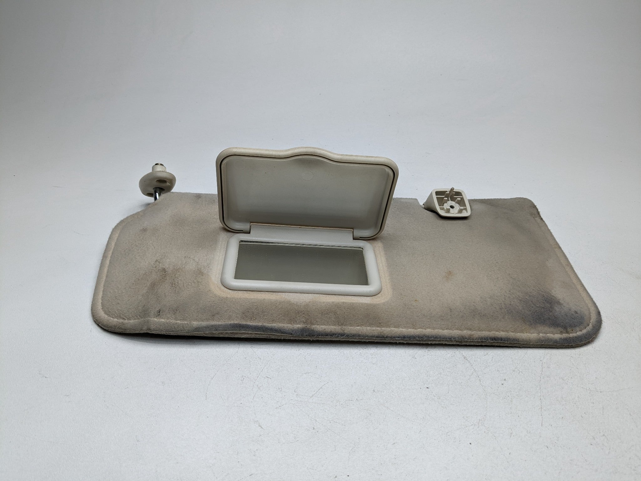2008 - 2012 FORD ESCAPE OEM SUN VISOR UPPER ROOF FRONT LEFT DRIVER SIDE