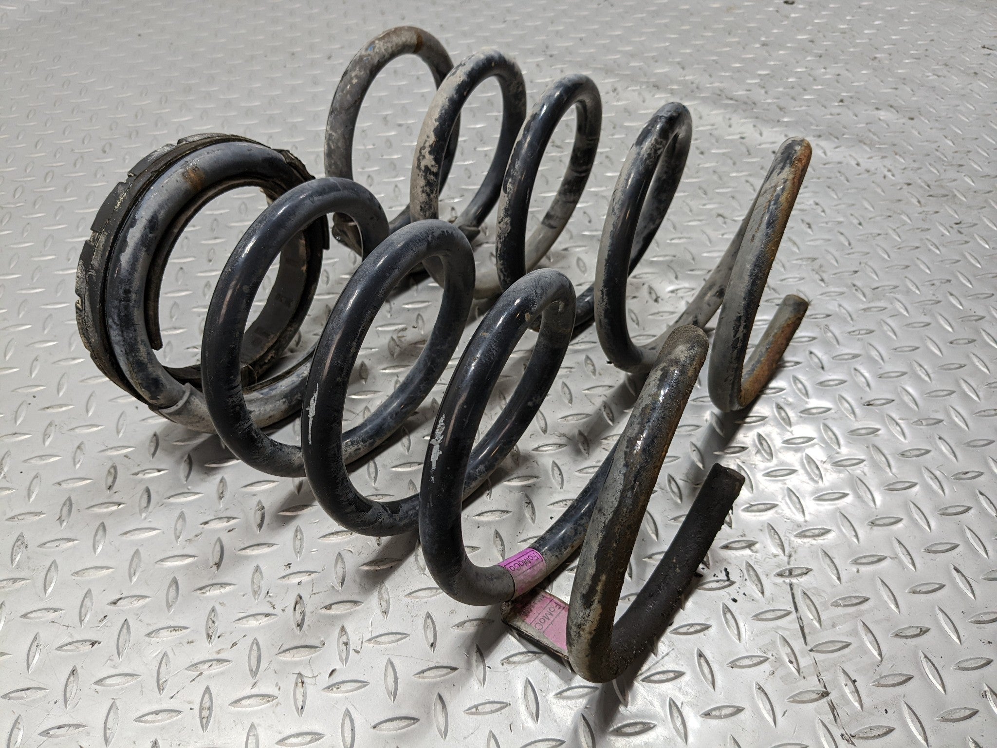 2008 - 2012 FORD ESCAPE OEM SUSPENSION COIL AIR SPRING SET REAR LEFT AND RIGHT