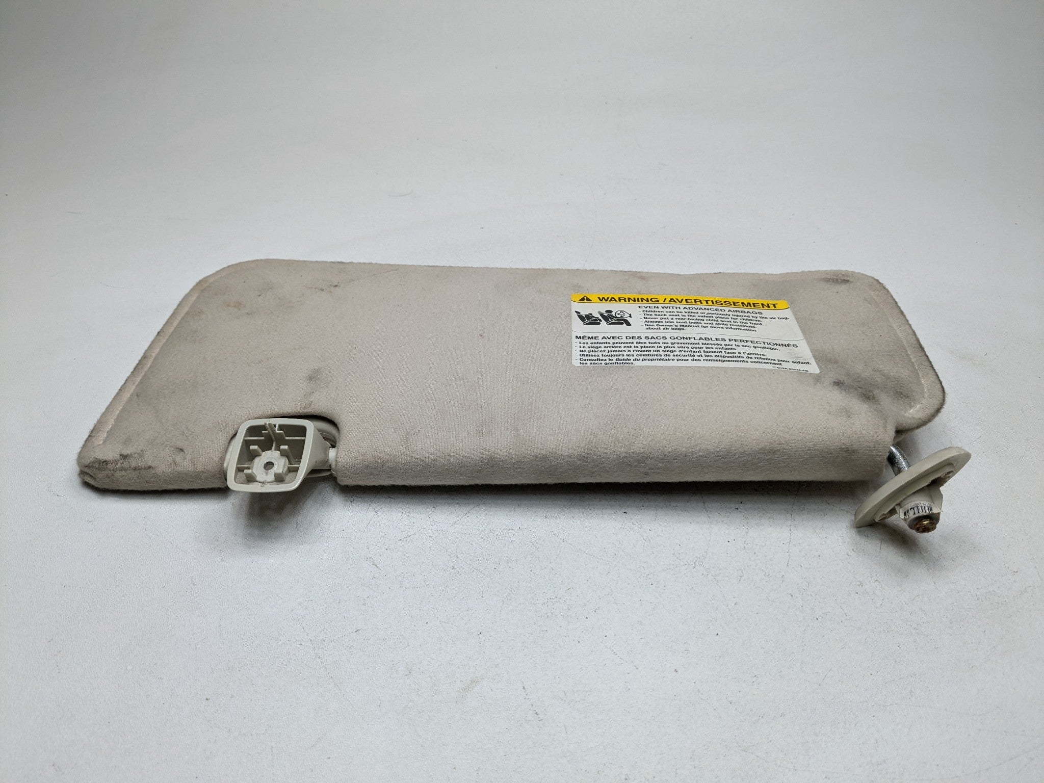 2008 - 2012 FORD ESCAPE OEM SUN VISOR UPPER ROOF FRONT RIGHT PASSENGER SIDE