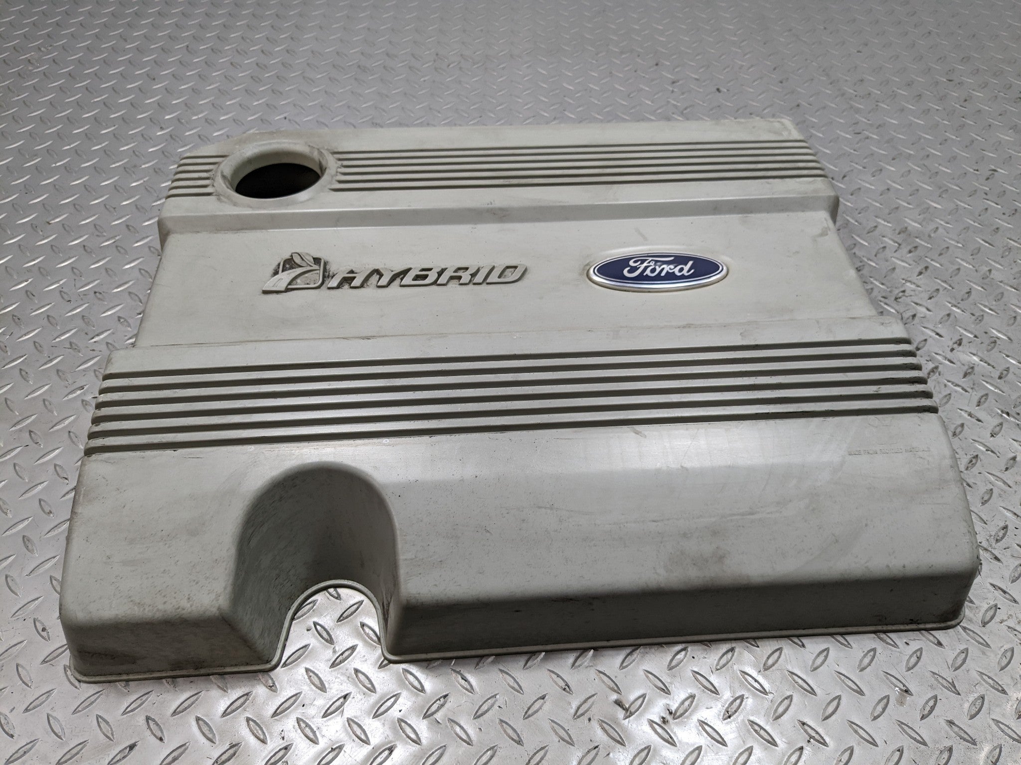 2008 - 2012 FORD ESCAPE OEM ENGINE COVER APPEARANCE TRIM PANEL GRAY