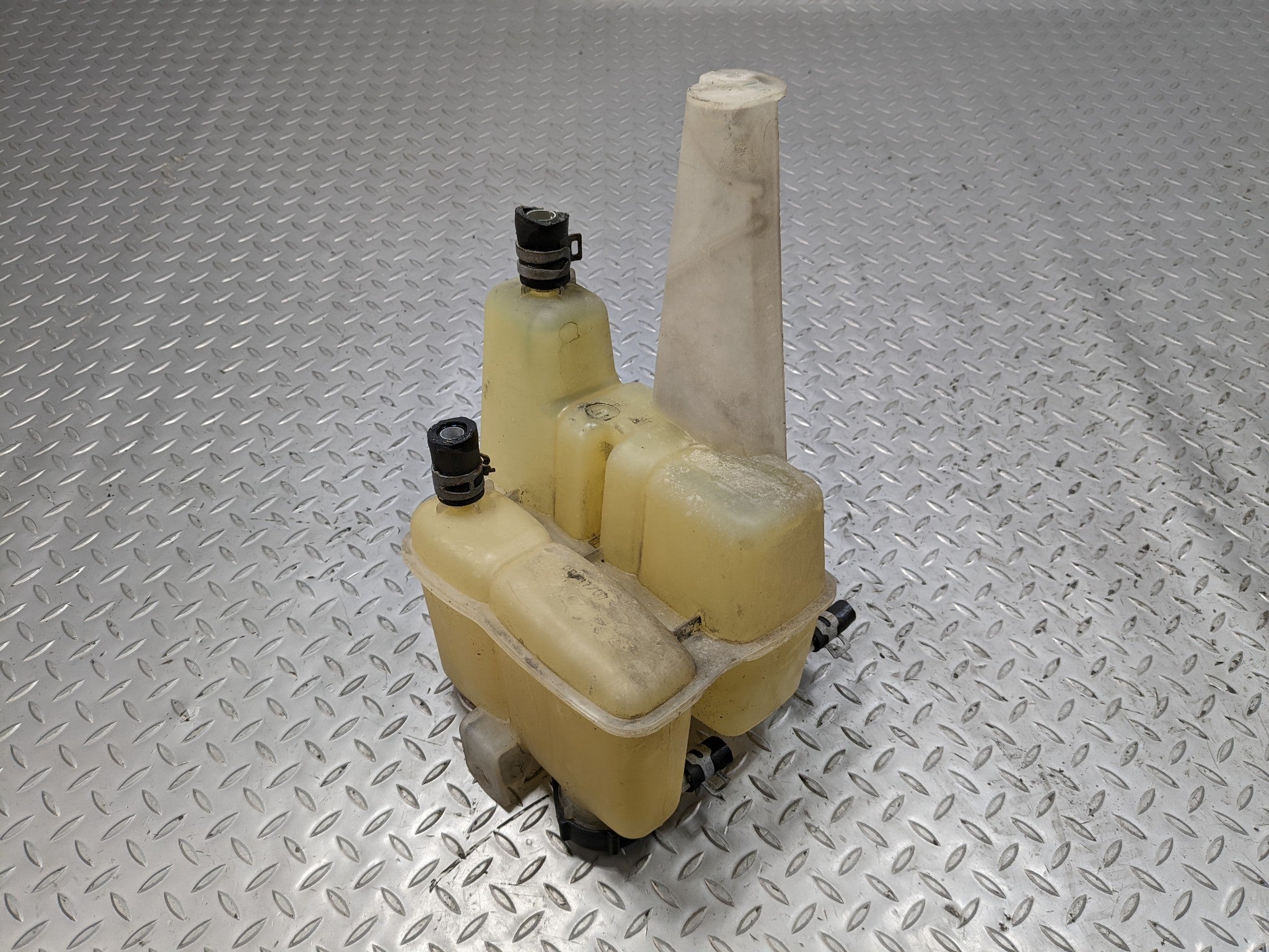 2008 - 2012 FORD ESCAPE OEM COOLANT RECOVERY RESERVOIR BOTTLE TANK 2.3L