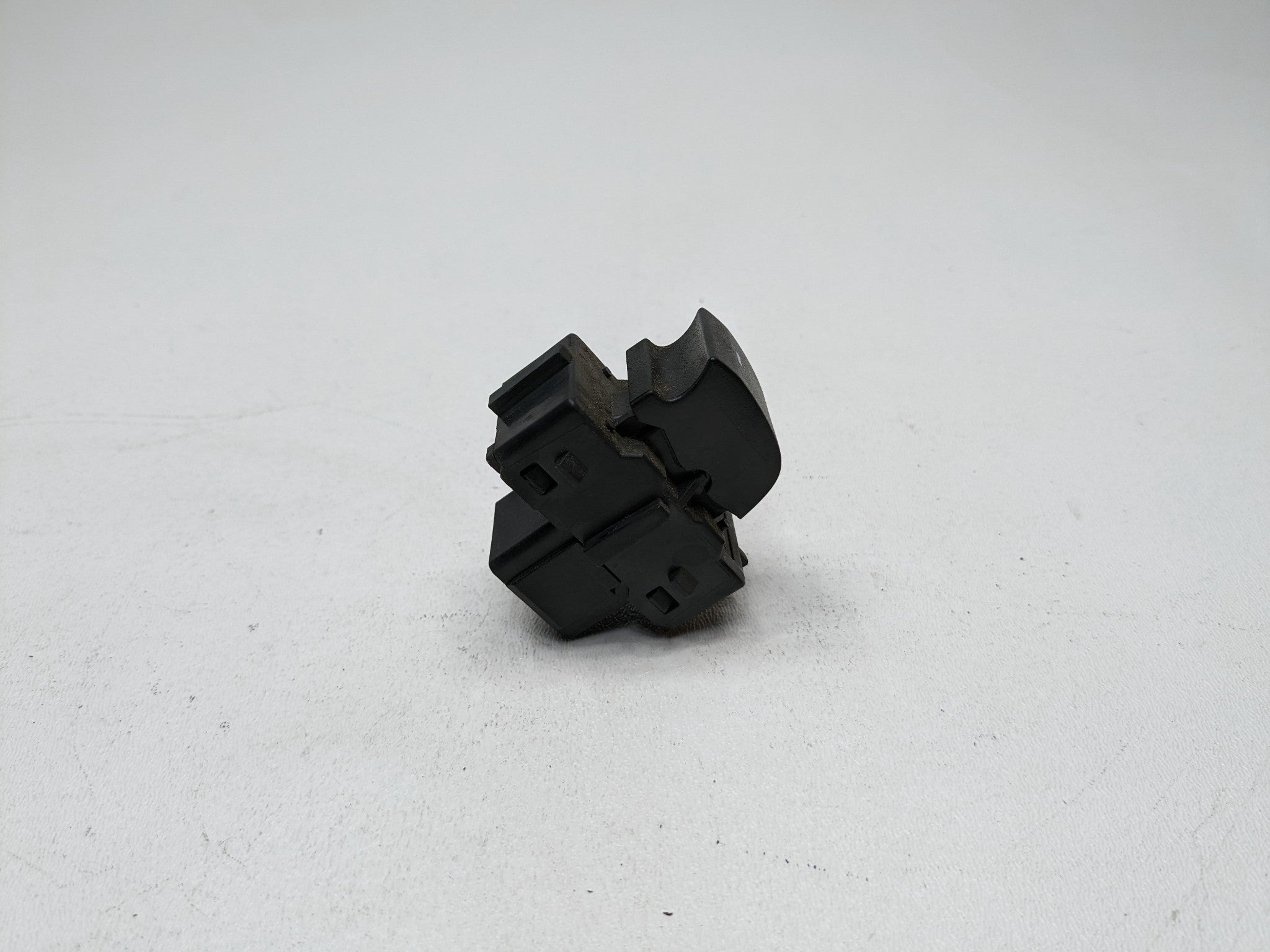 2008 - 2012 FORD ESCAPE OEM DOOR WINDOW CONTROL SWITCH ASSEMBLY FRONT RIGHT SIDE