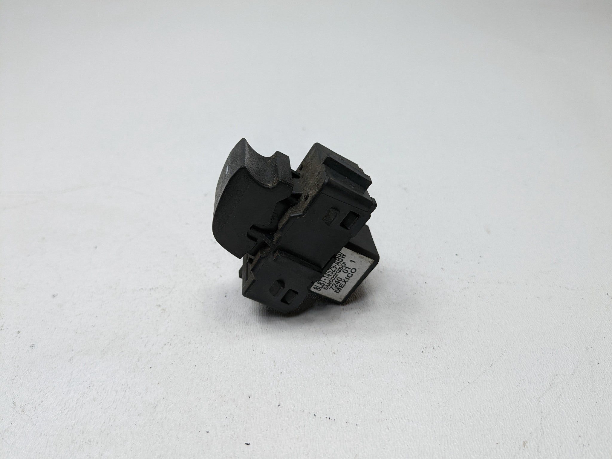 2008 - 2012 FORD ESCAPE OEM DOOR WINDOW CONTROL SWITCH ASSEMBLY FRONT RIGHT SIDE