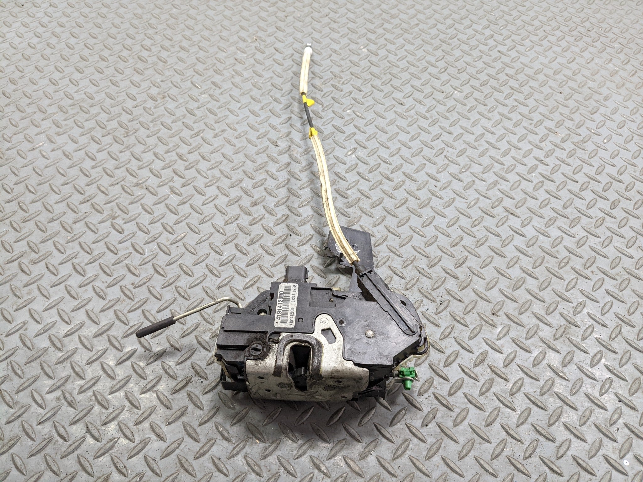 2008 - 2012 FORD ESCAPE OEM DOOR LATCH LOCK ACTUATOR REAR LEFT DRIVER SIDE