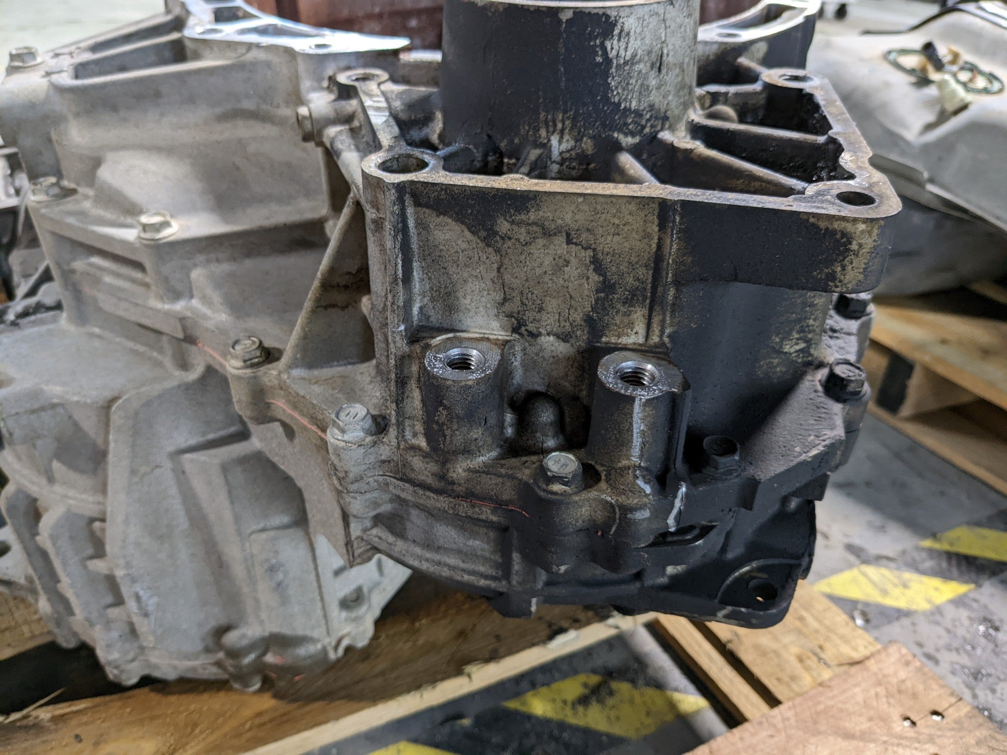 2008 - 2012 FORD ESCAPE OEM AUTOMATIC TRANSMISSION VIN H 8 DIGIT HYBRID ASSEMBLY