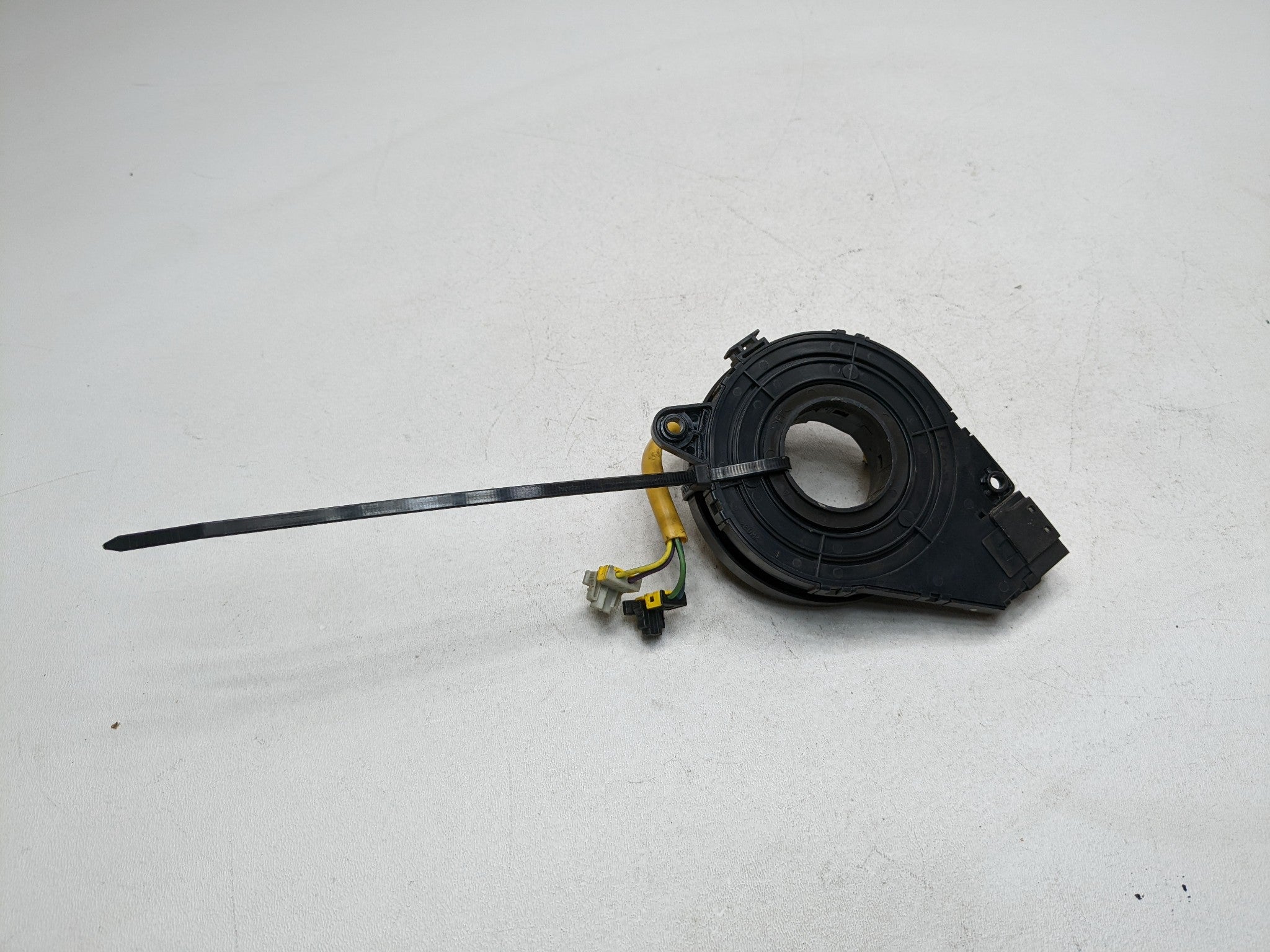2008 - 2012 FORD ESCAPE OEM STEERING COLUMN CLOCK SPRING ASSEMBLY