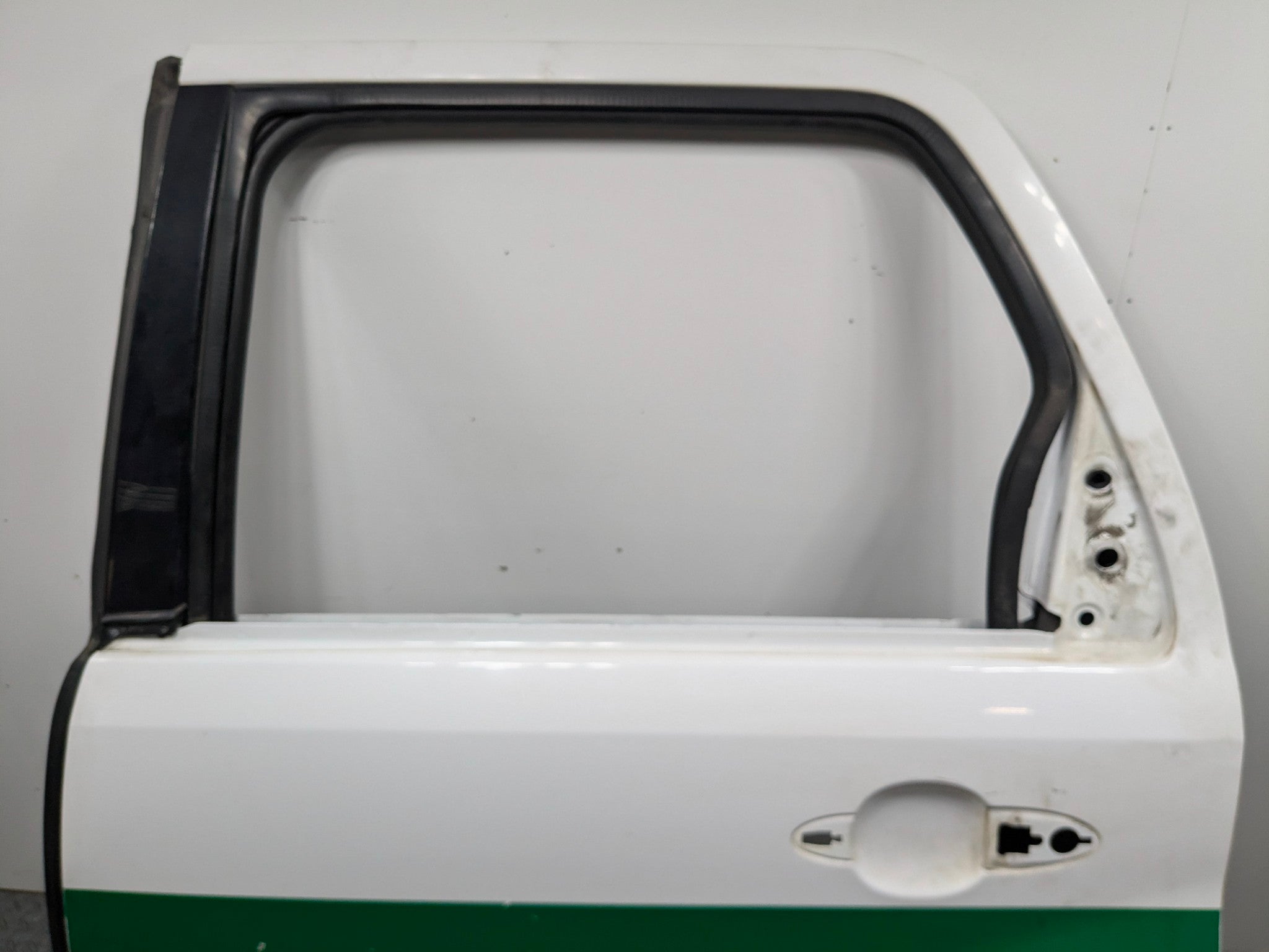 2008 - 2012 FORD ESCAPE OEM DOOR SHELL PANEL REAR LEFT DRIVER SIDE WHITE