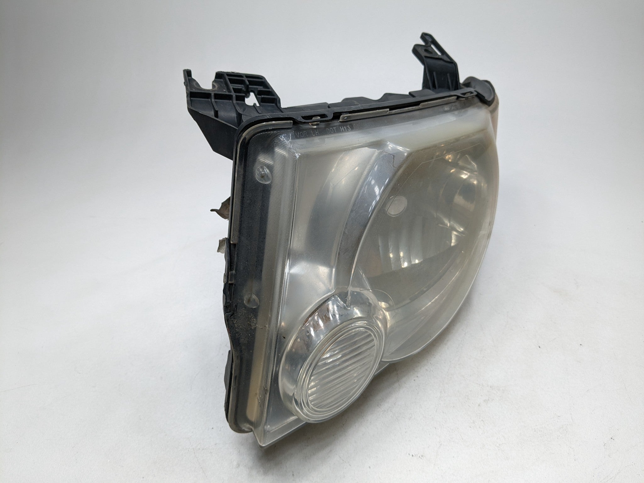 2008 - 2012 FORD ESCAPE OEM HEADLIGHT HEADLAMP ASSEMBLY FRONT LEFT DRIVER SIDE