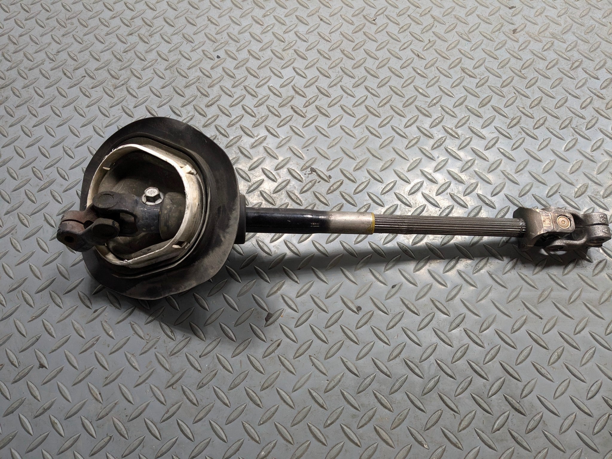 2008 - 2012 FORD ESCAPE OEM LOWER INTERMEDIATE STEERING SHAFT ASSEMBLY