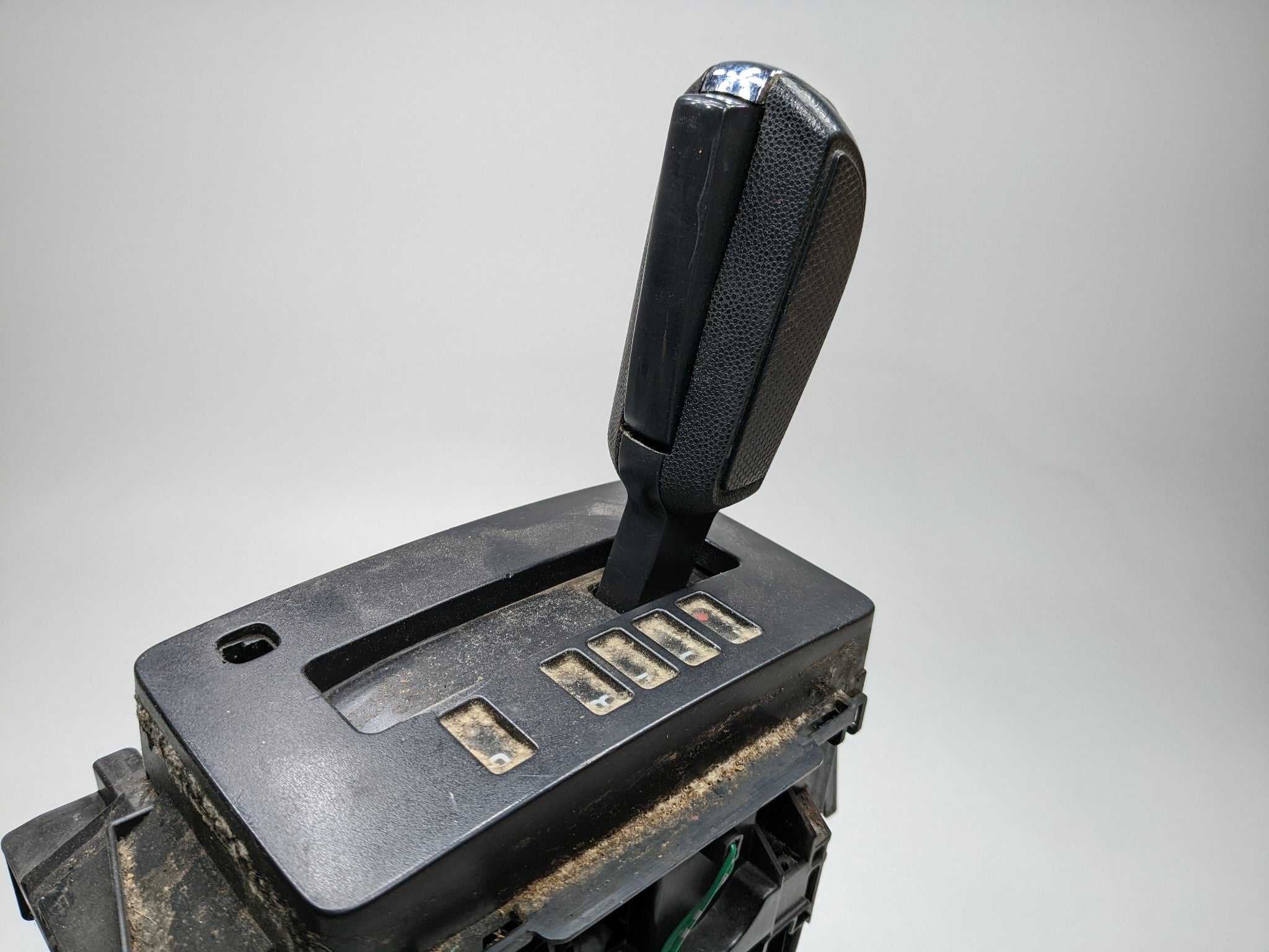 2008 - 2012 FORD ESCAPE OEM AUTOMATIC FLOOR GEAR SHIFTER LEVER ASSEMBLY