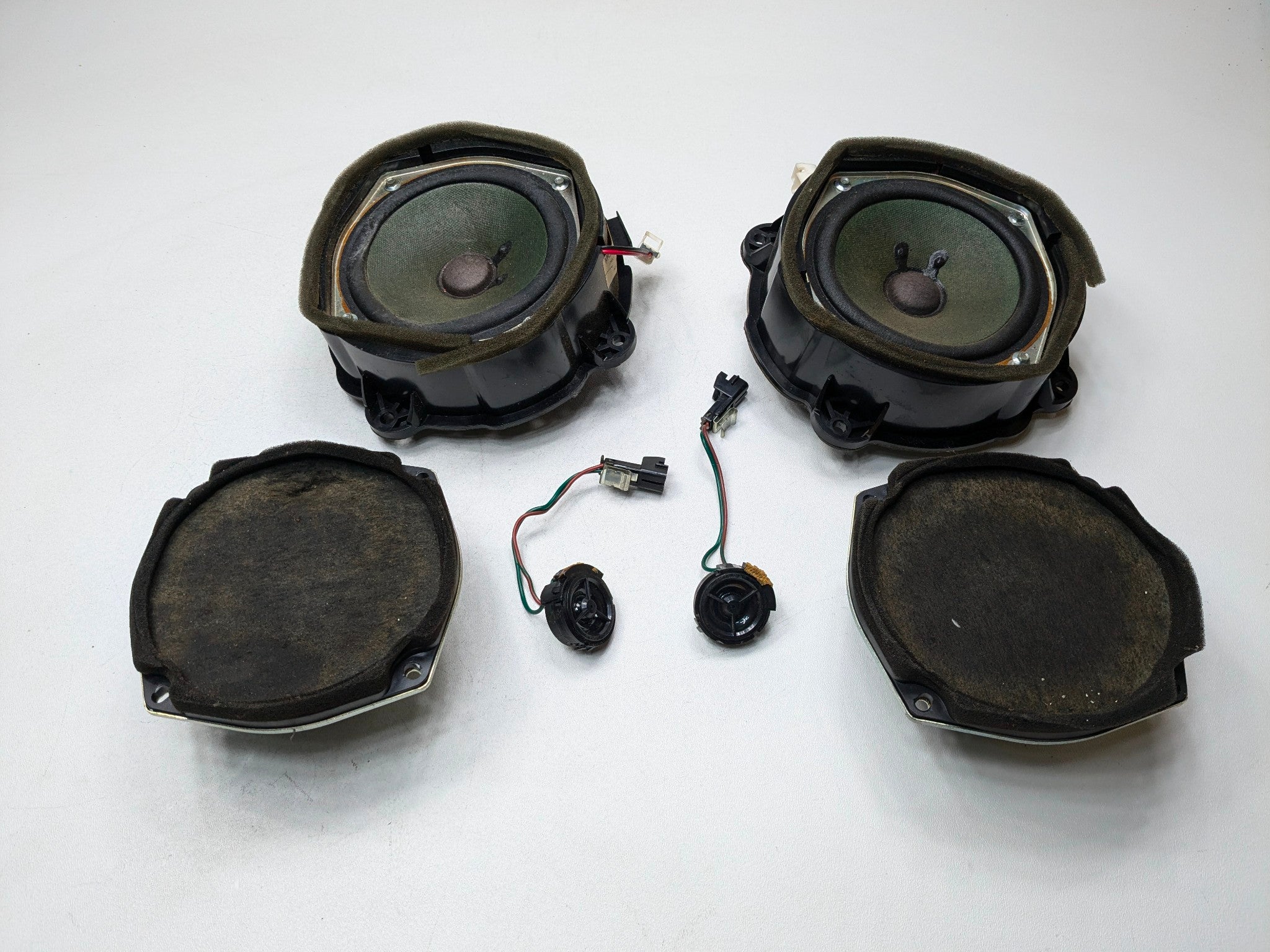 2005 - 2007 CADILLAC CTS OEM SPEAKER SET OF 6 INTERIOR AUDIO SOUND SYSTEM