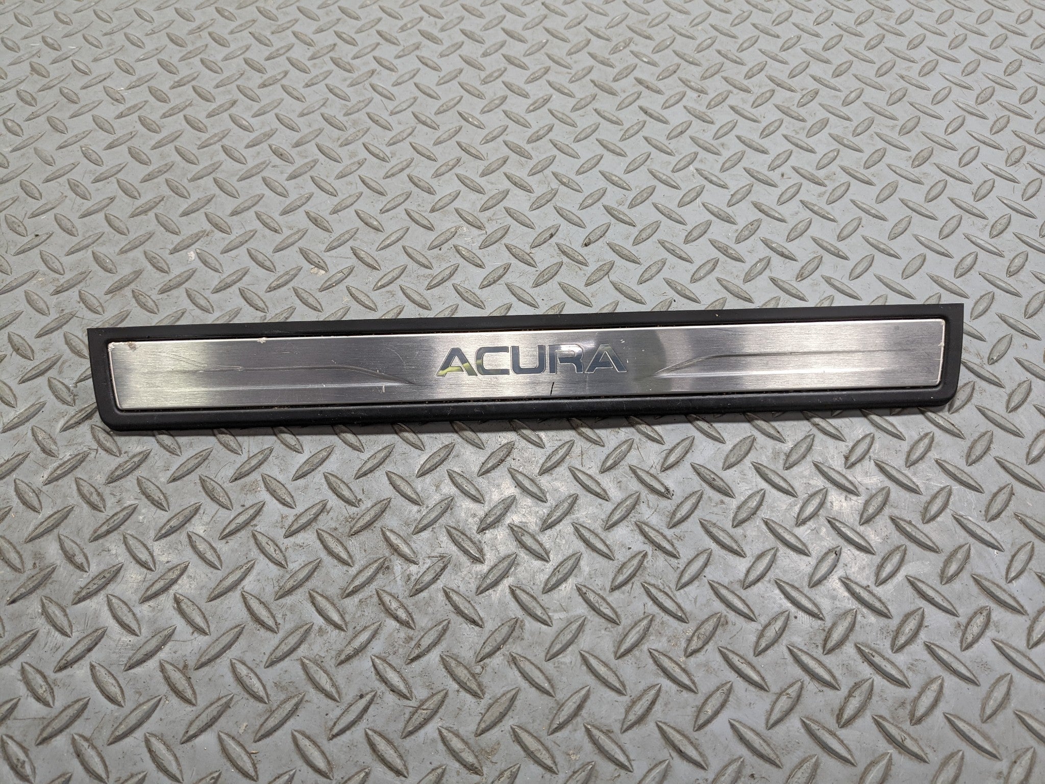 07 - 09 ACURA MDX OEM DOOR SILL SCUFF PLATE TRIM COVER FRONT LEFT DRIVER SIDE