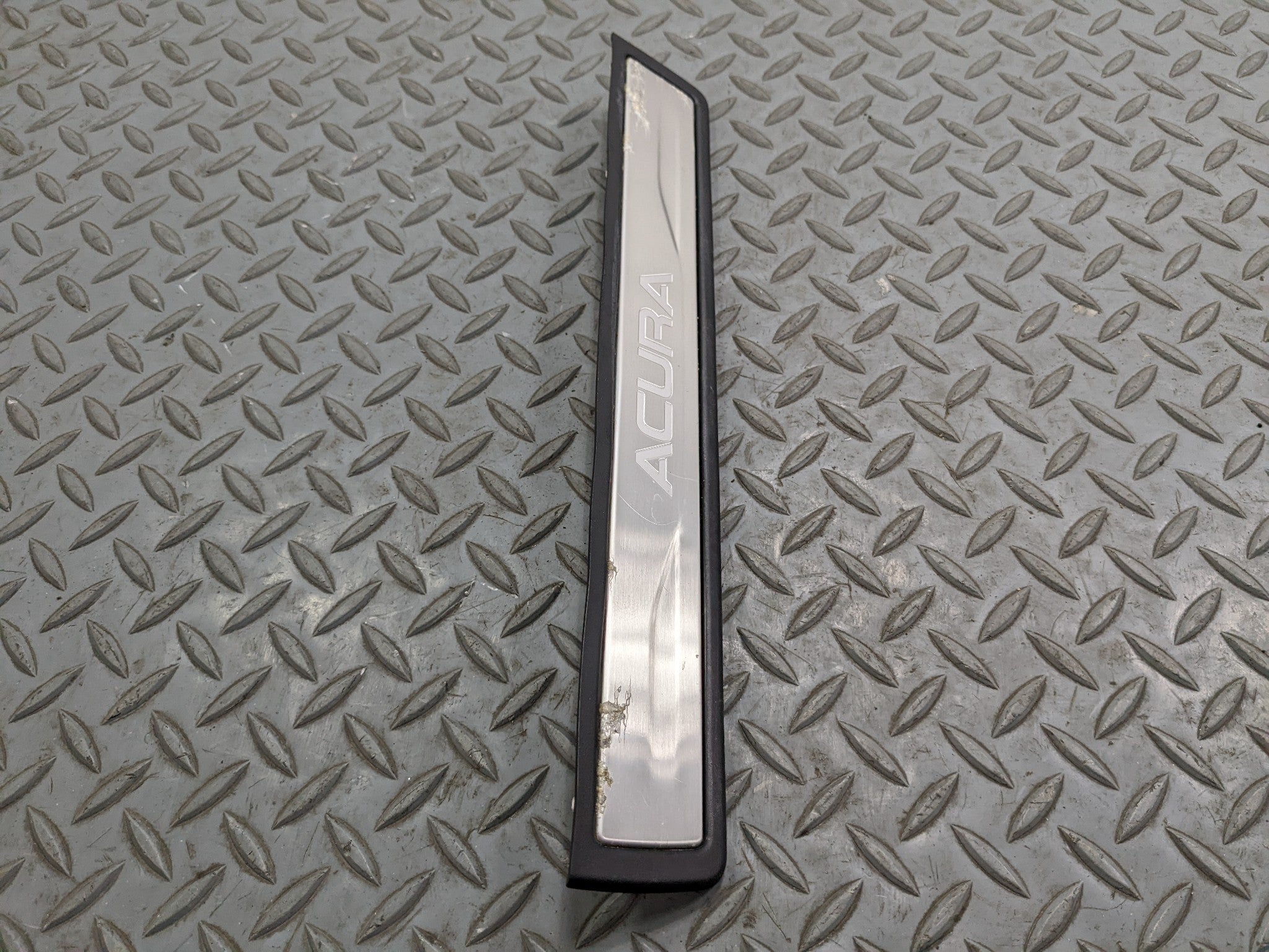 07 - 09 ACURA MDX OEM DOOR SILL SCUFF PLATE TRIM COVER REAR RIGHT PASSENGER SIDE