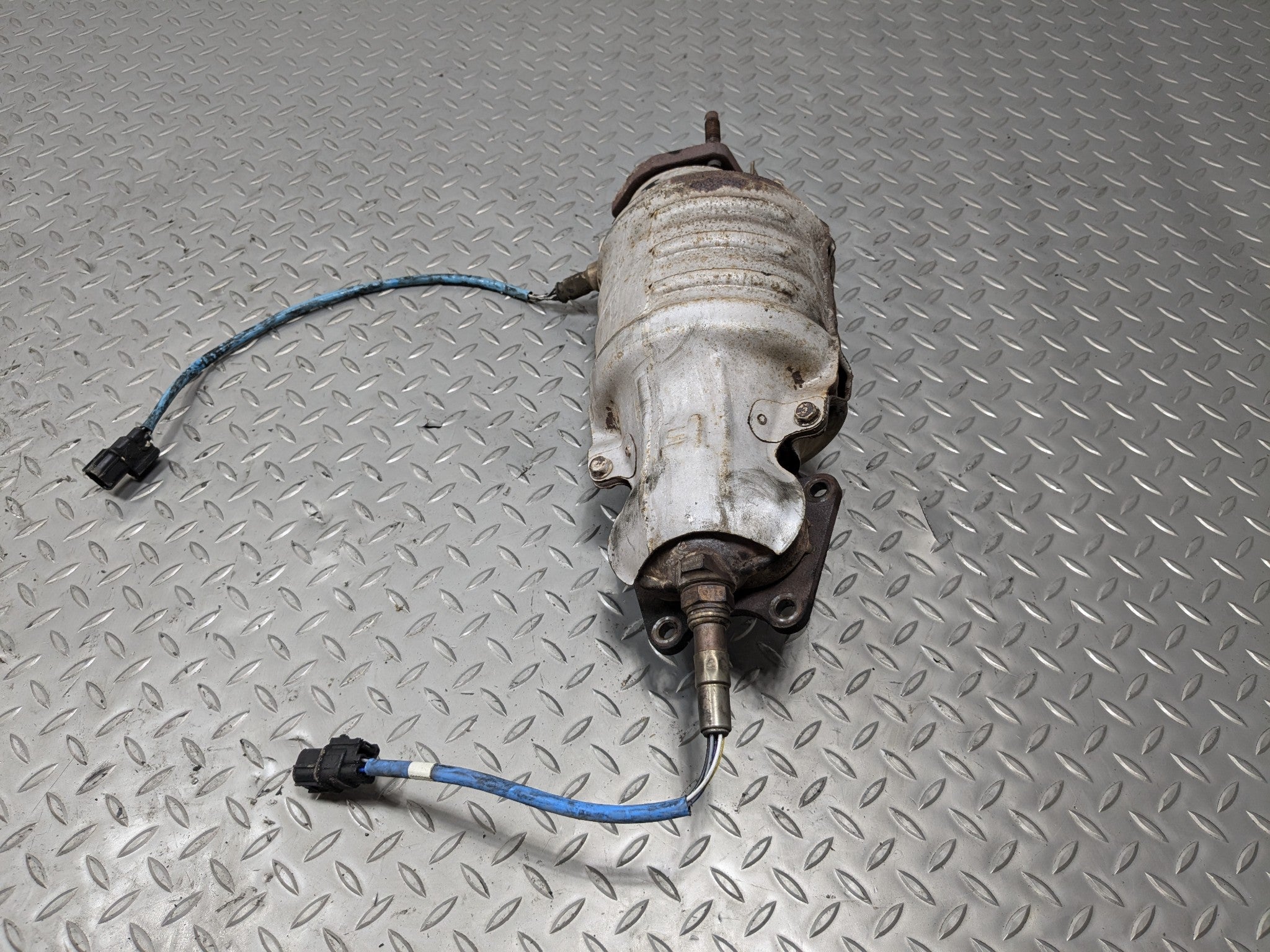 07 - 09 ACURA MDX OEM EXHAUST MANIFOLD DOWNPIPE WITH HEAT SHIELD FRONT SIDE 3.7L